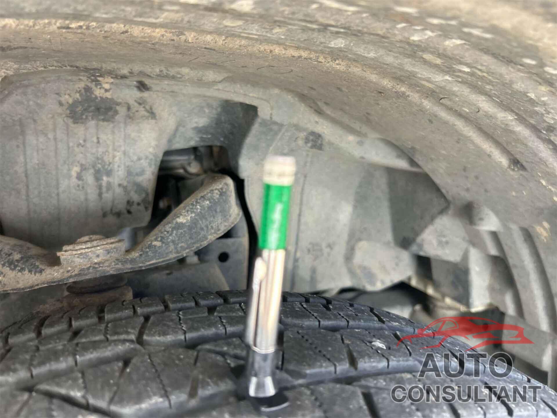 NISSAN TITAN 2019 - 1N6AA1R86KN523901