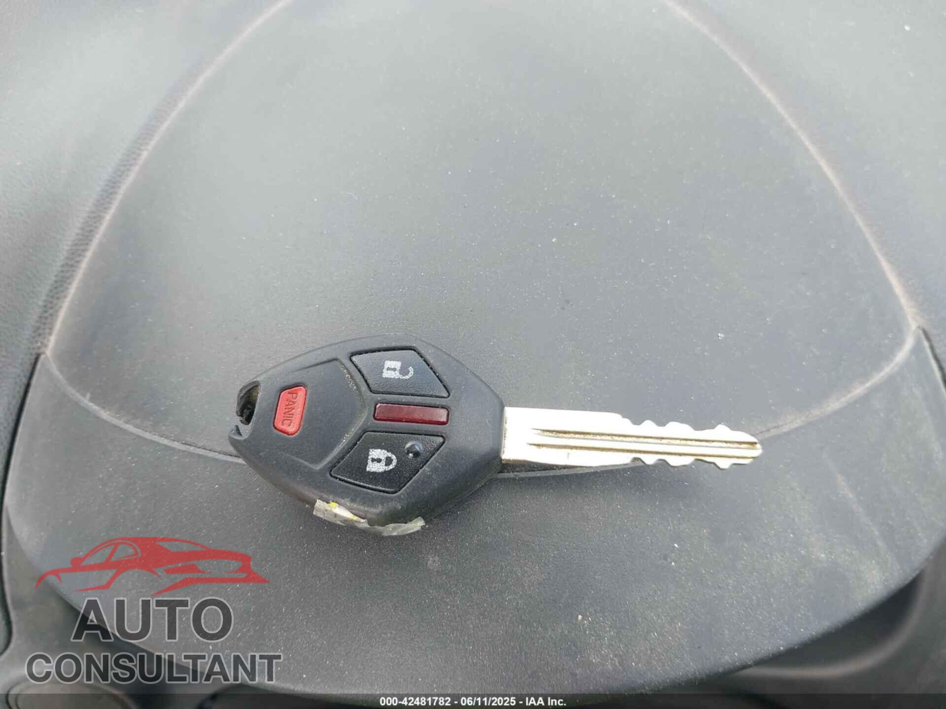 MITSUBISHI MIRAGE 2015 - ML32A3HJ2FH044101
