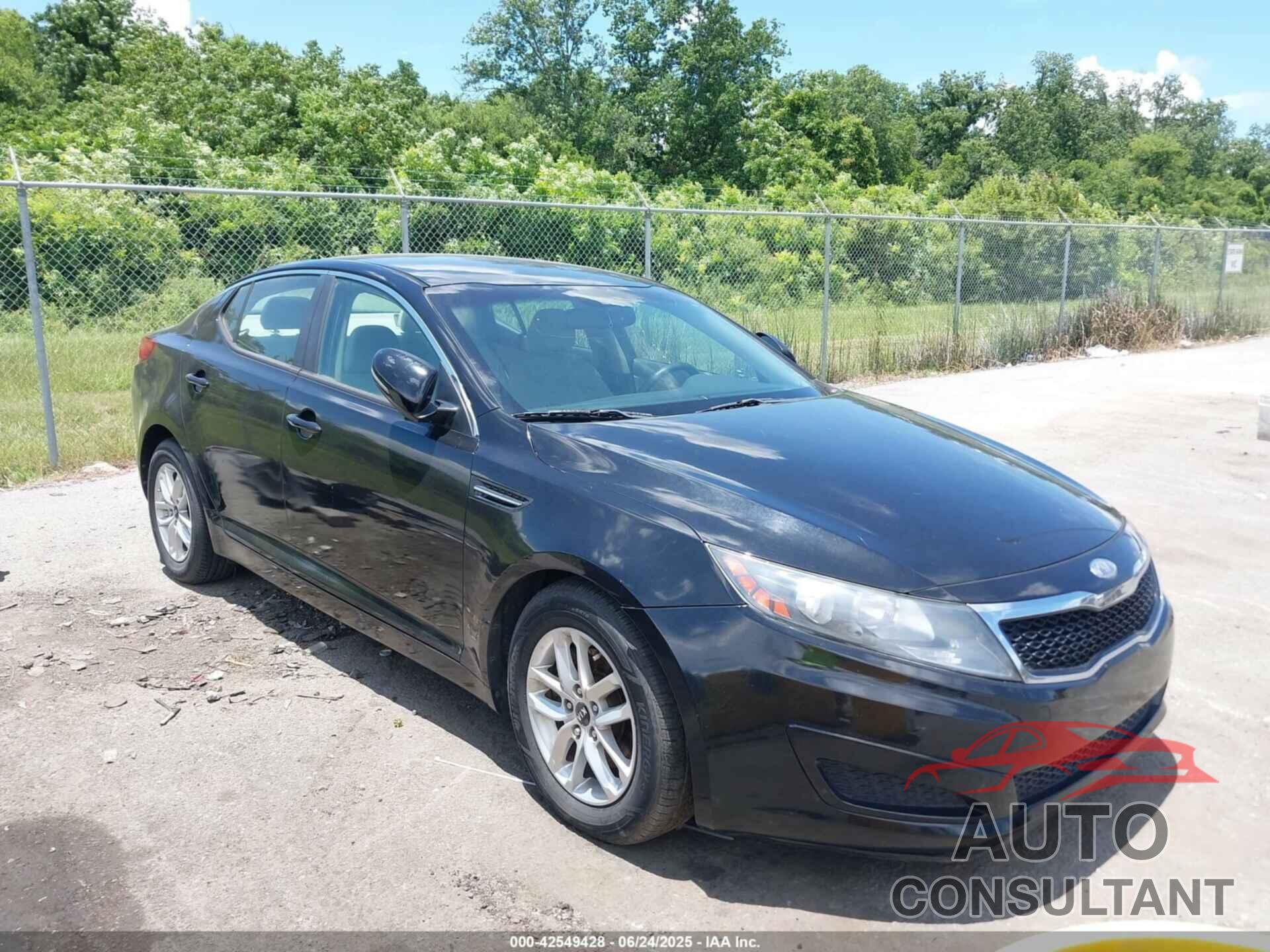 KIA OPTIMA 2011 - KNAGM4A76B5154804