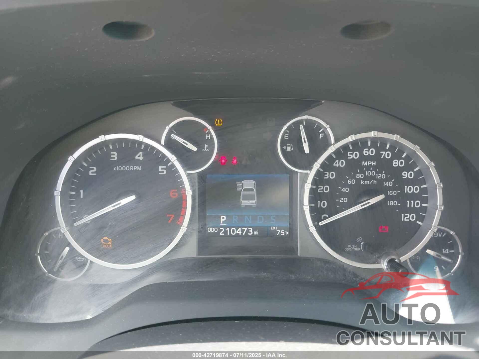 TOYOTA TUNDRA 2017 - 5TFDW5F17HX584574