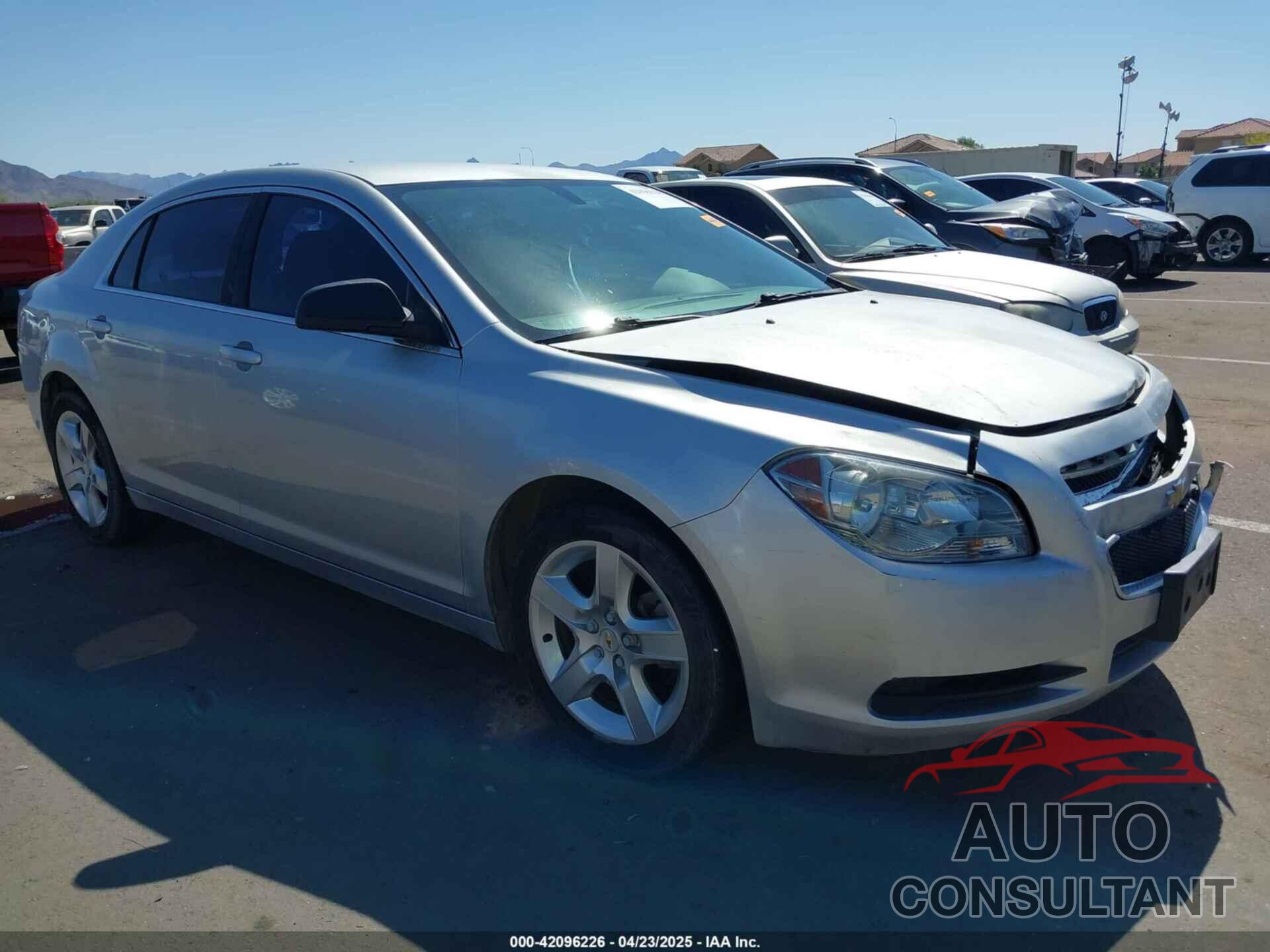 CHEVROLET MALIBU 2010 - 1G1ZA5E05AF281164
