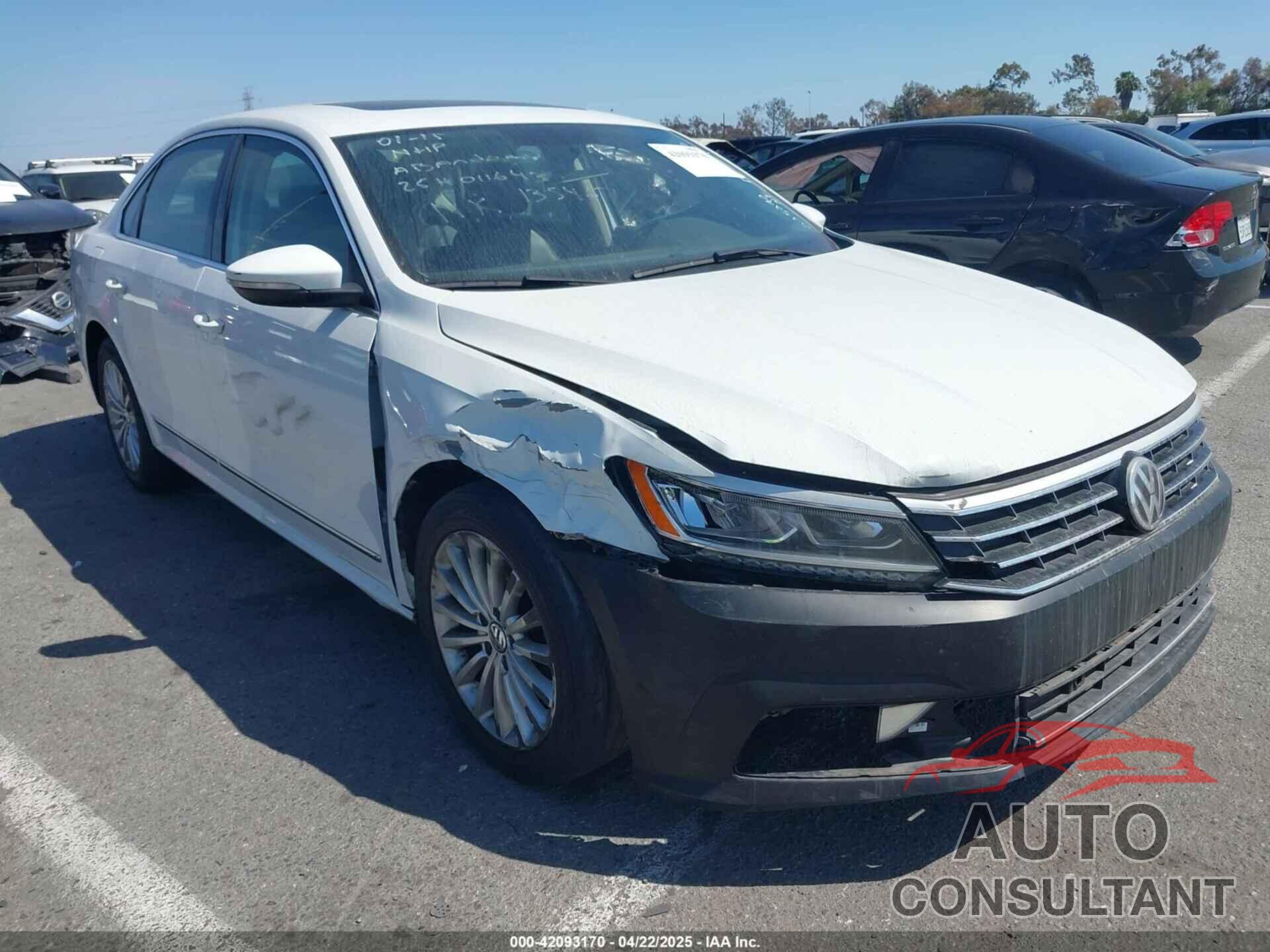 VOLKSWAGEN PASSAT 2017 - 1VWBT7A30HC037915