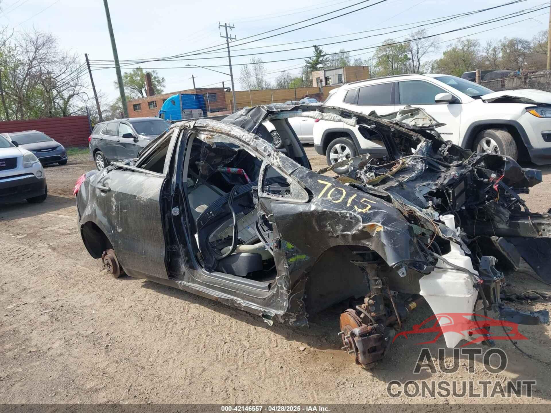 KIA RIO 2013 - KNADM4A3XD6247015