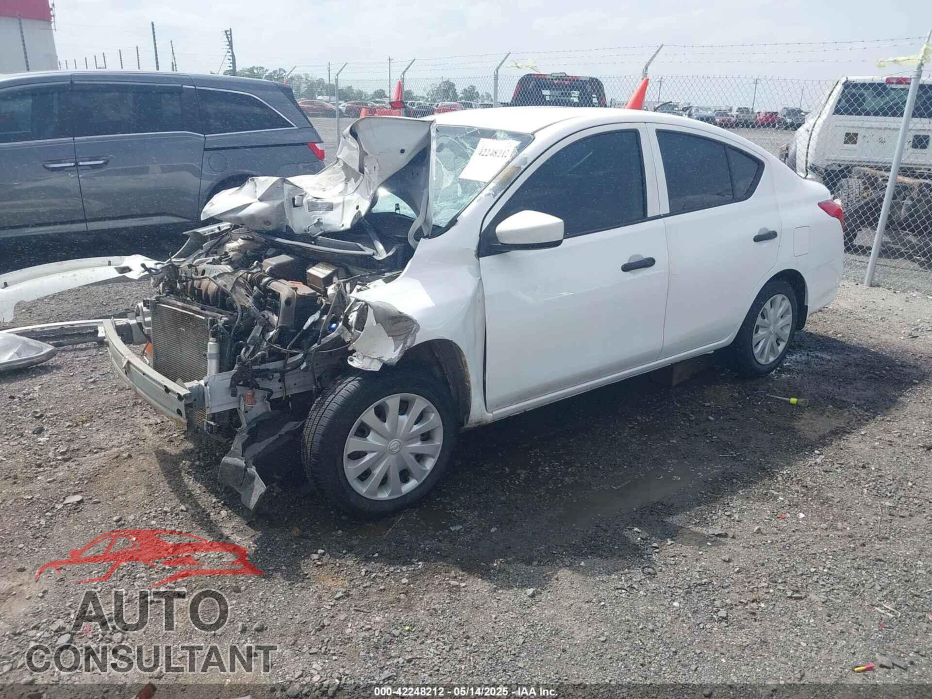 NISSAN VERSA 2017 - 3N1CN7AP9HL886209