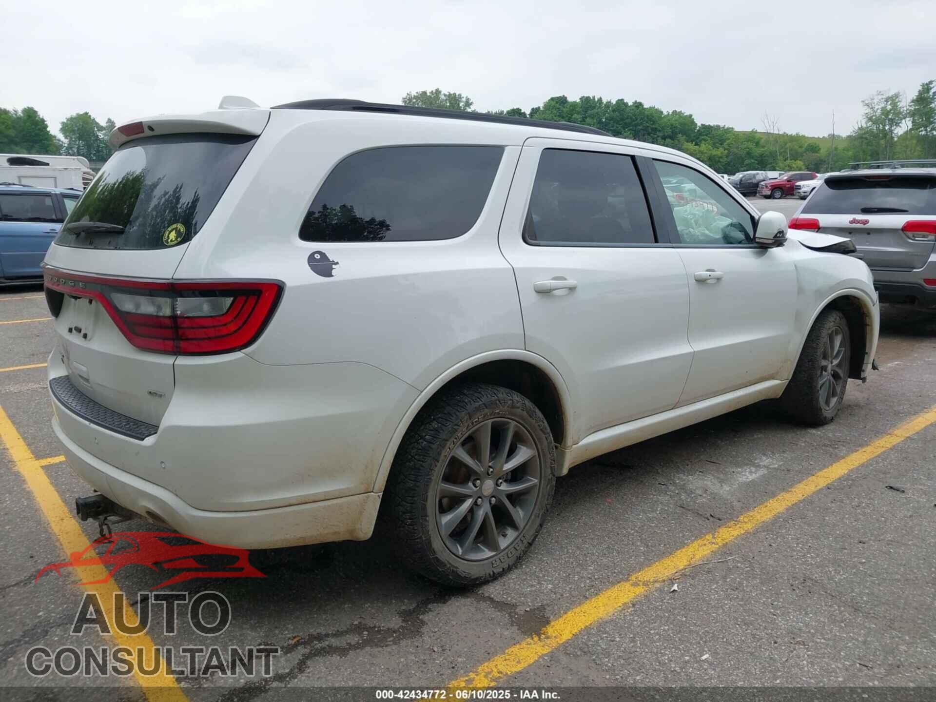 DODGE DURANGO 2018 - 1C4RDJDG3JC385885