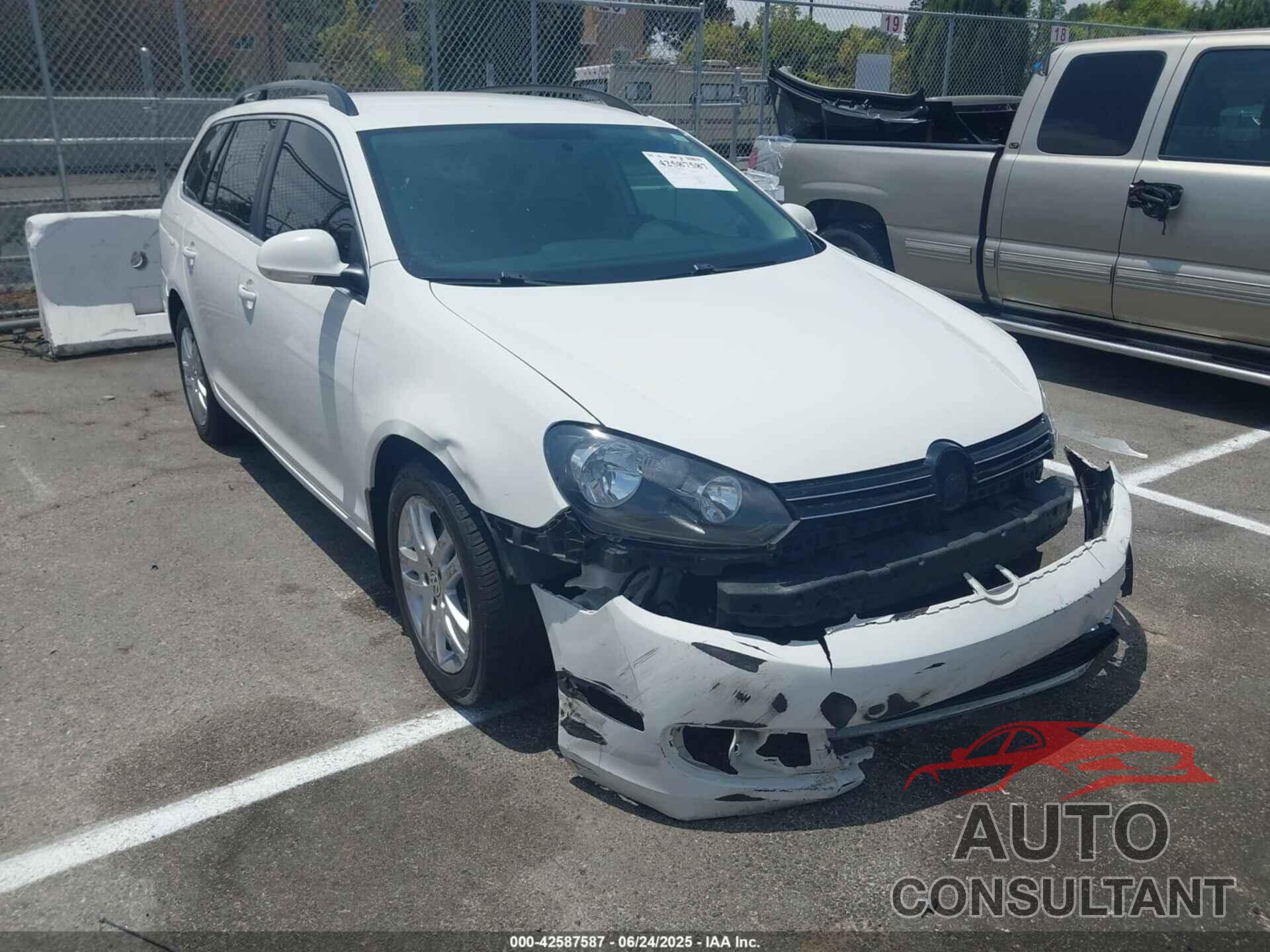 VOLKSWAGEN JETTA SPORTWAGEN 2013 - 3VWPL7AJ8DM652662