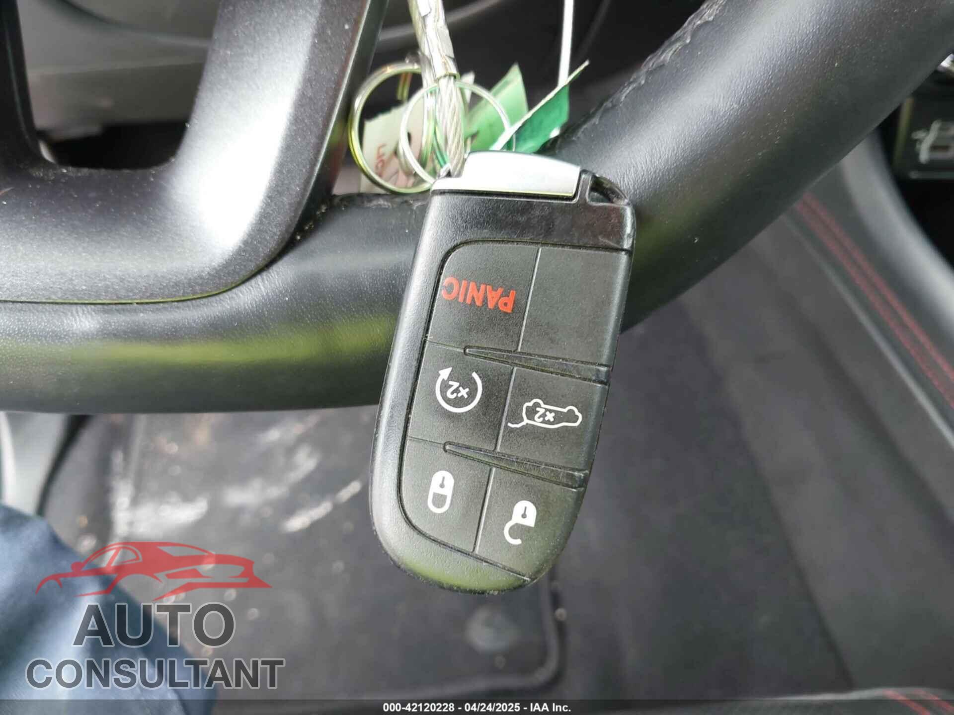 DODGE DURANGO 2023 - 1C4SDJCT7PC553942