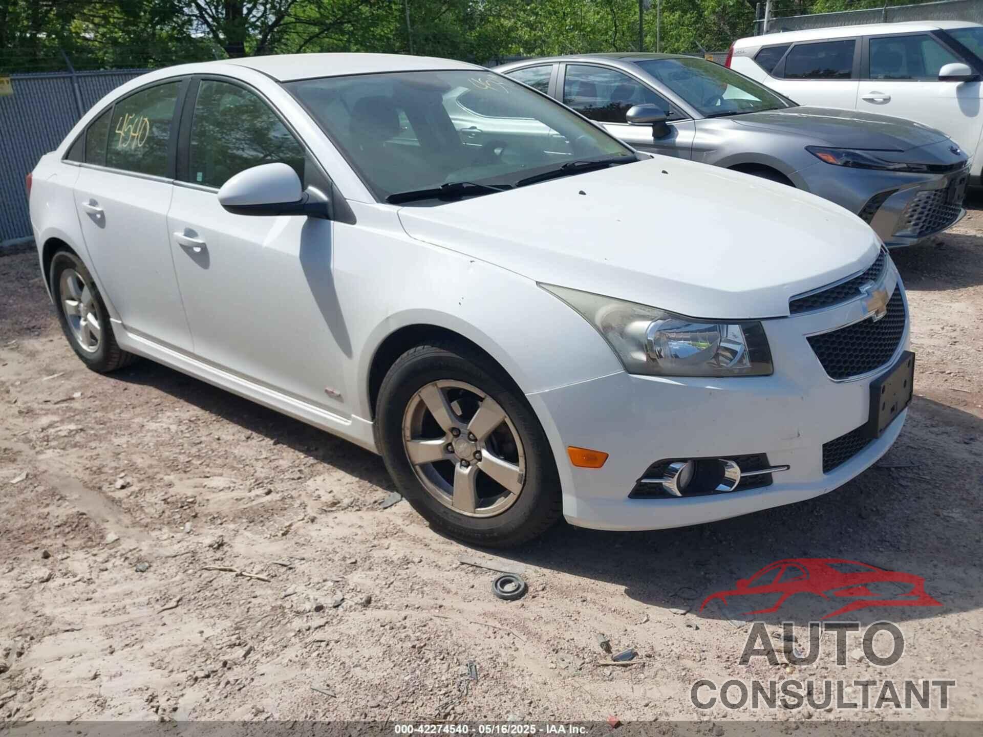 CHEVROLET CRUZE 2013 - 1G1PC5SB5D7284586