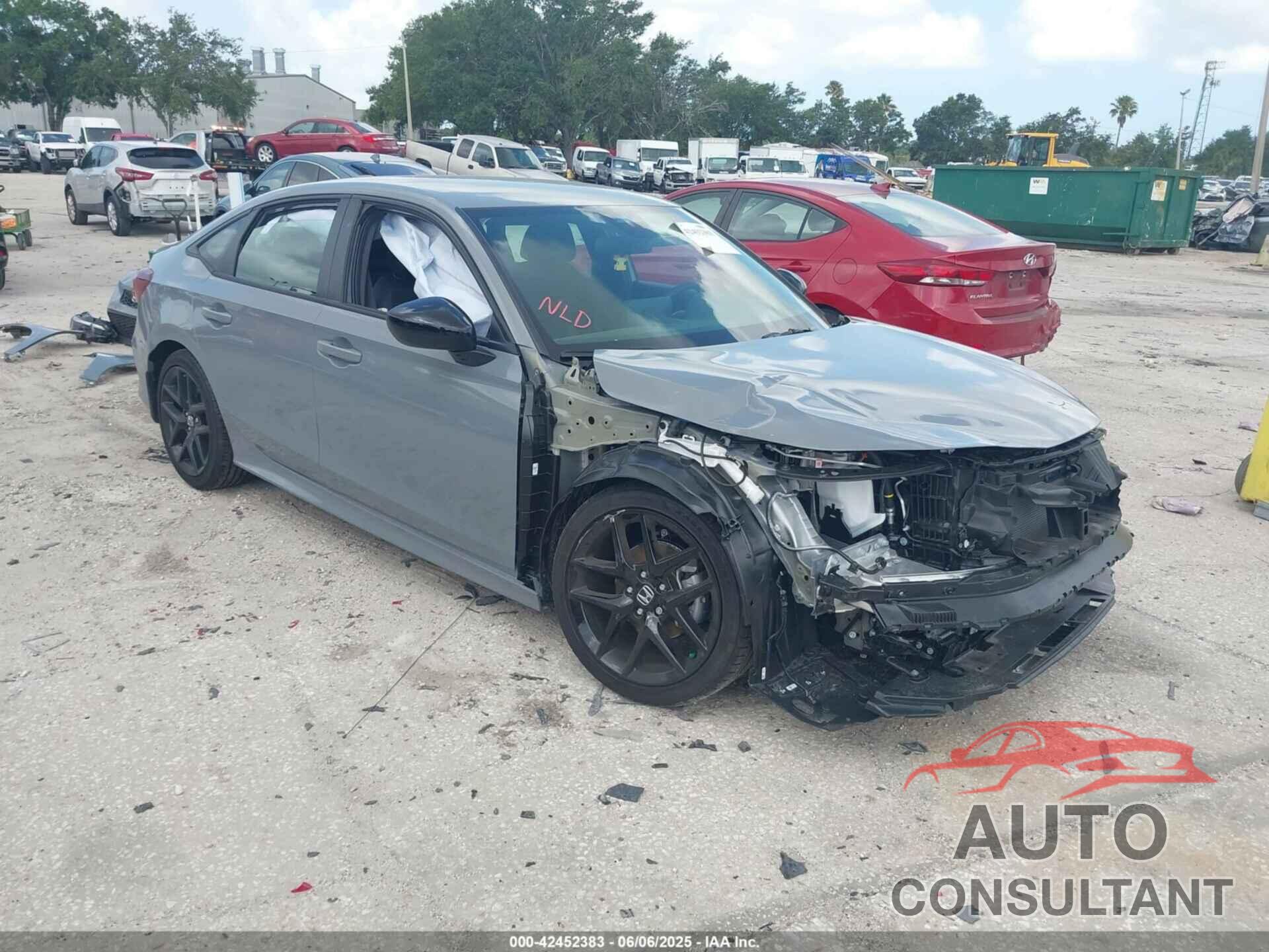 HONDA CIVIC 2025 - 2HGFE2F53SH581486
