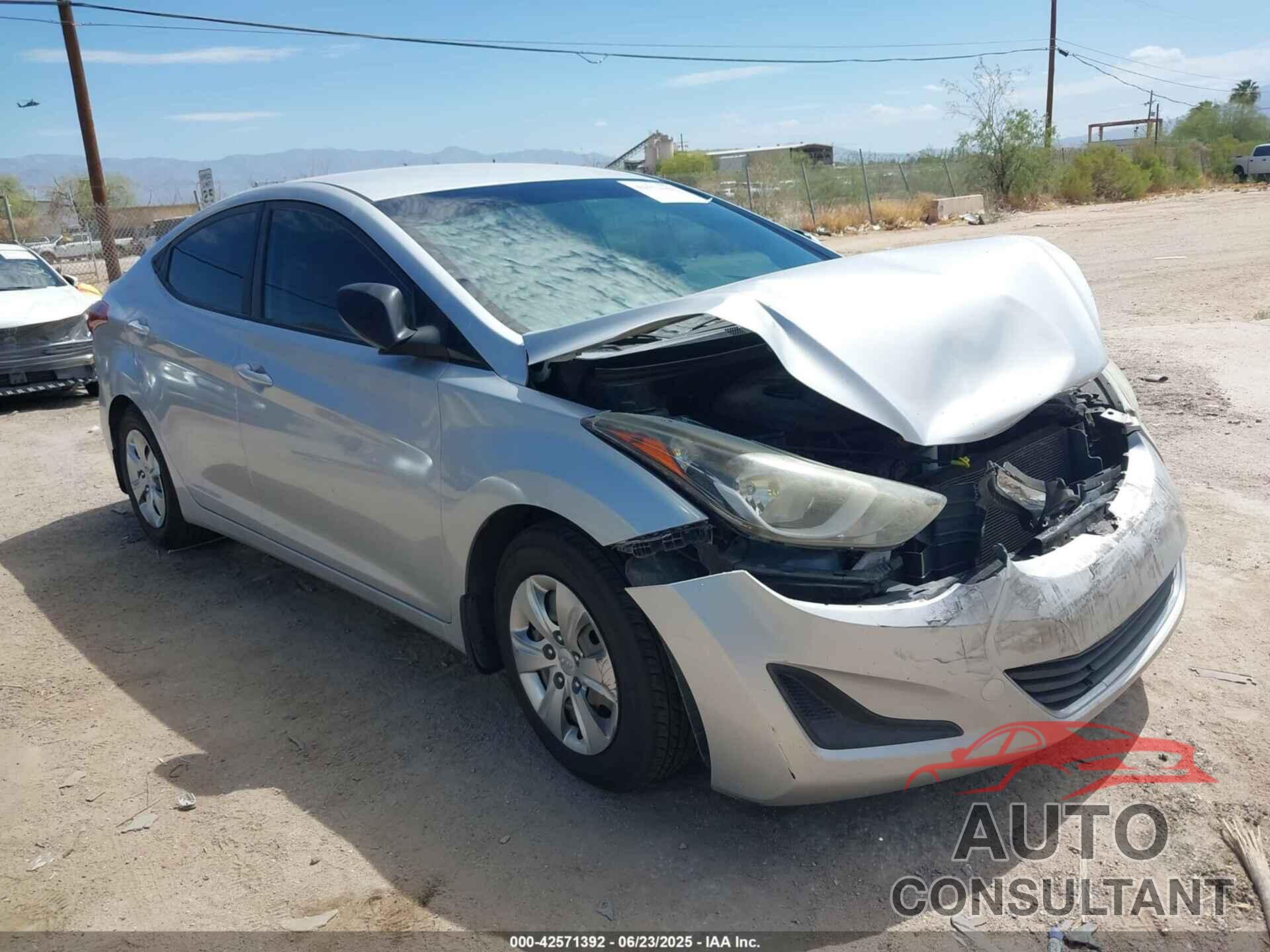 HYUNDAI ELANTRA 2016 - KMHDH4AE9GU531028