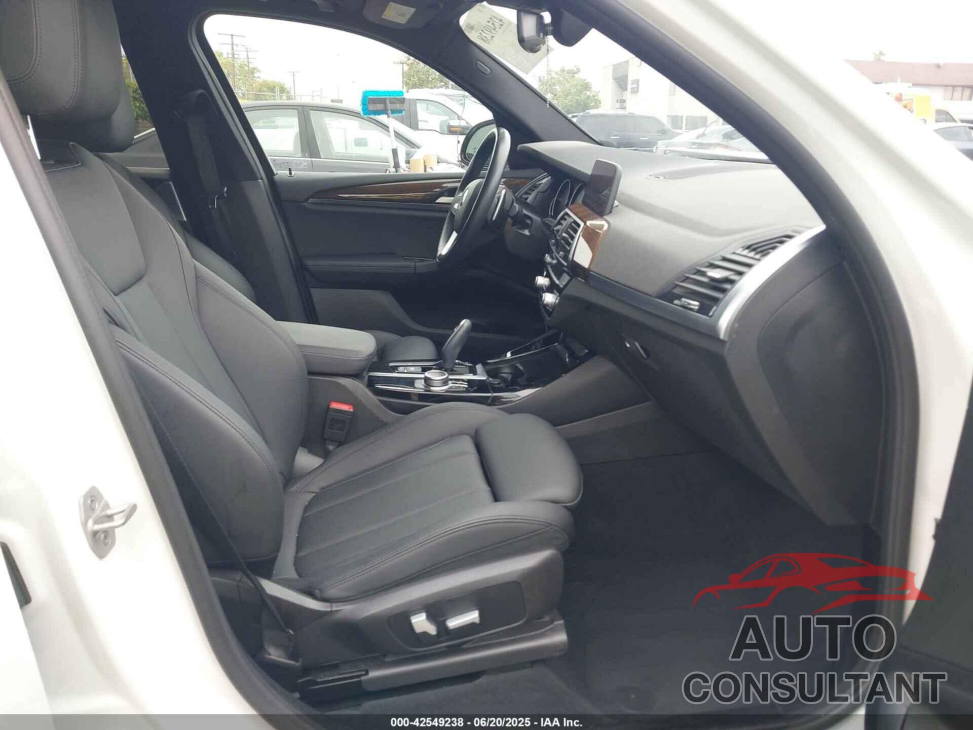 BMW X3 2021 - 5UXTY3C07M9H75465