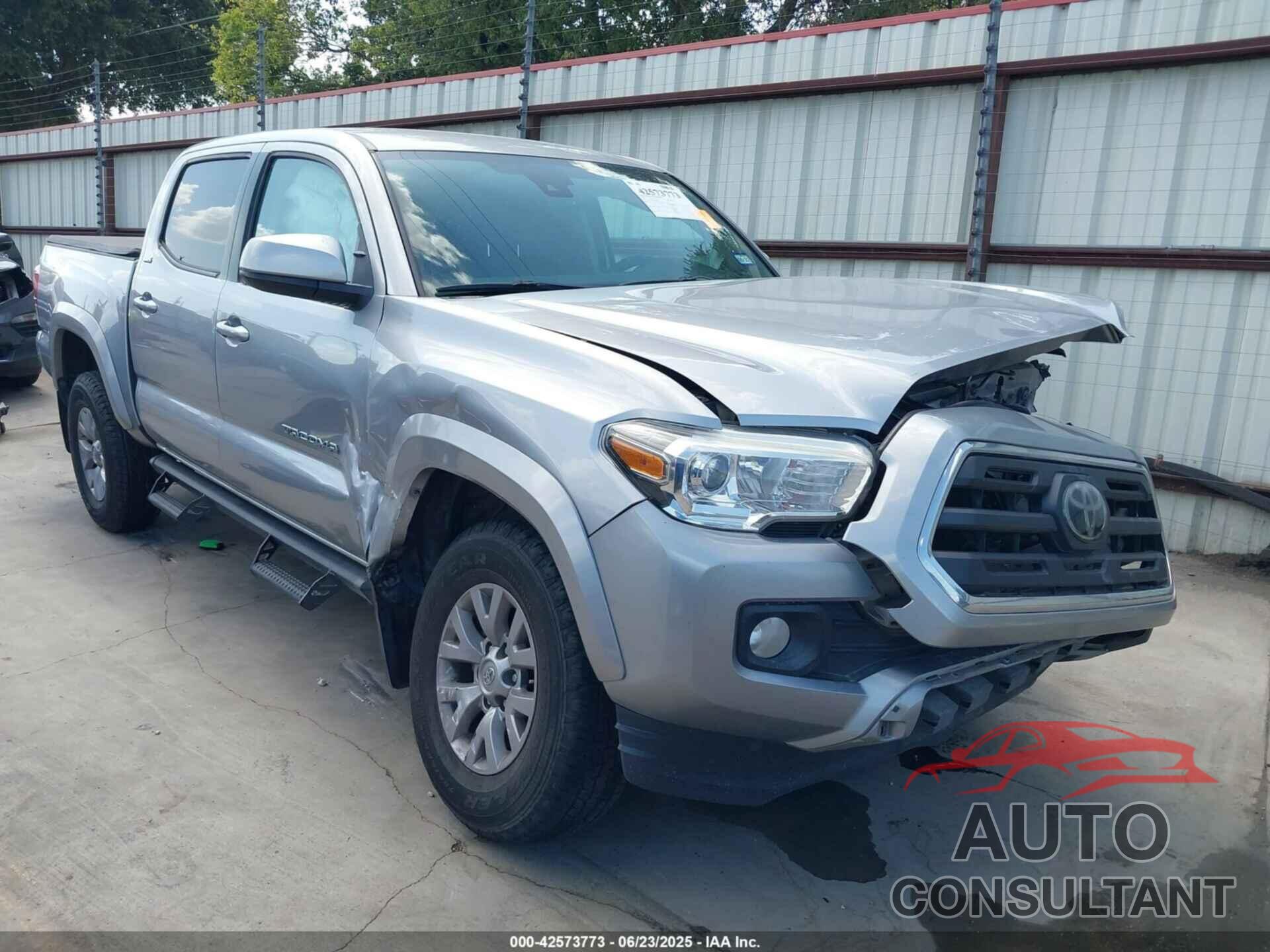 TOYOTA TACOMA 2019 - 5TFAZ5CNXKX085986