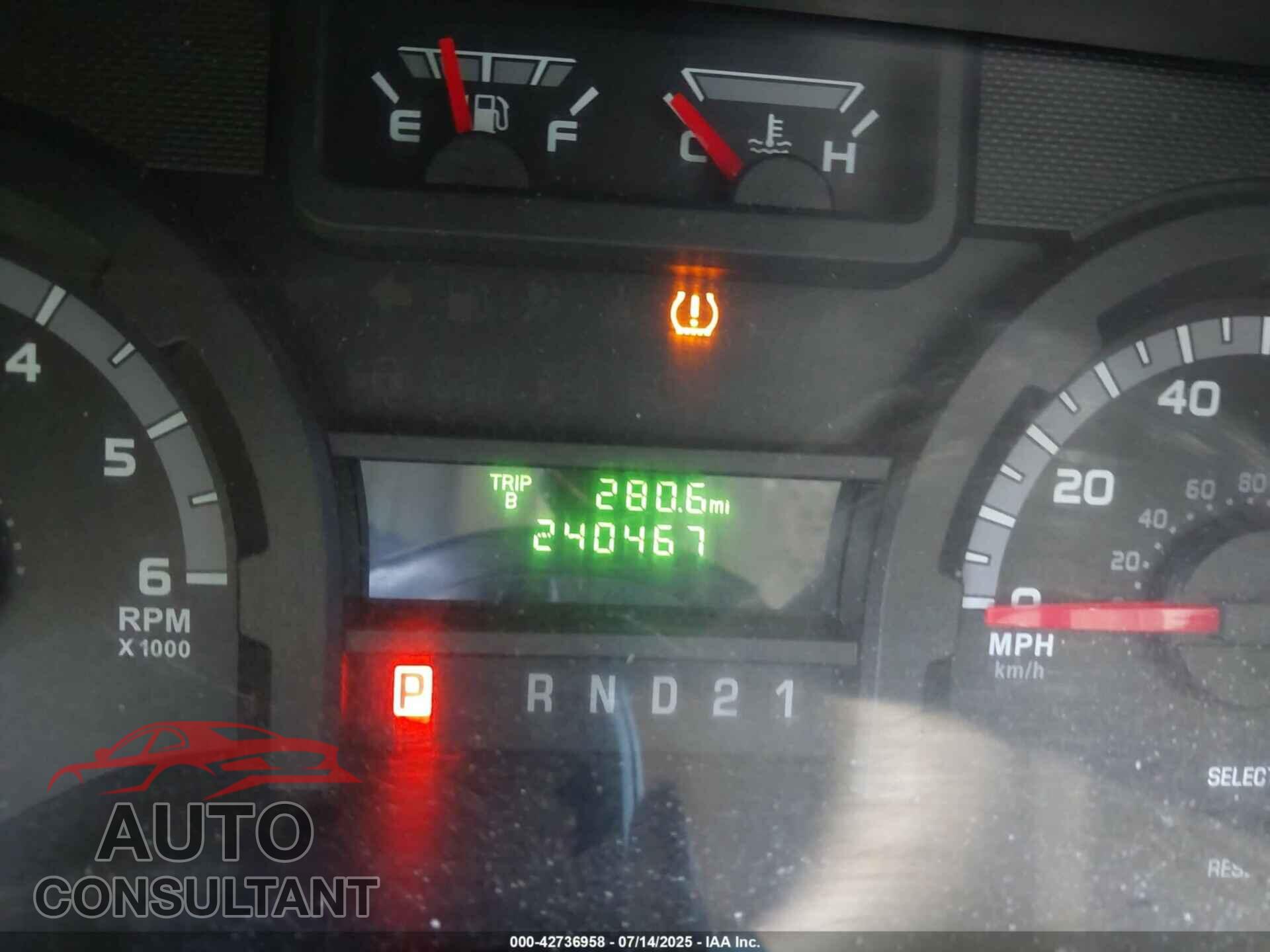 FORD E-150 2011 - 1FTNE1EL7BDA52902