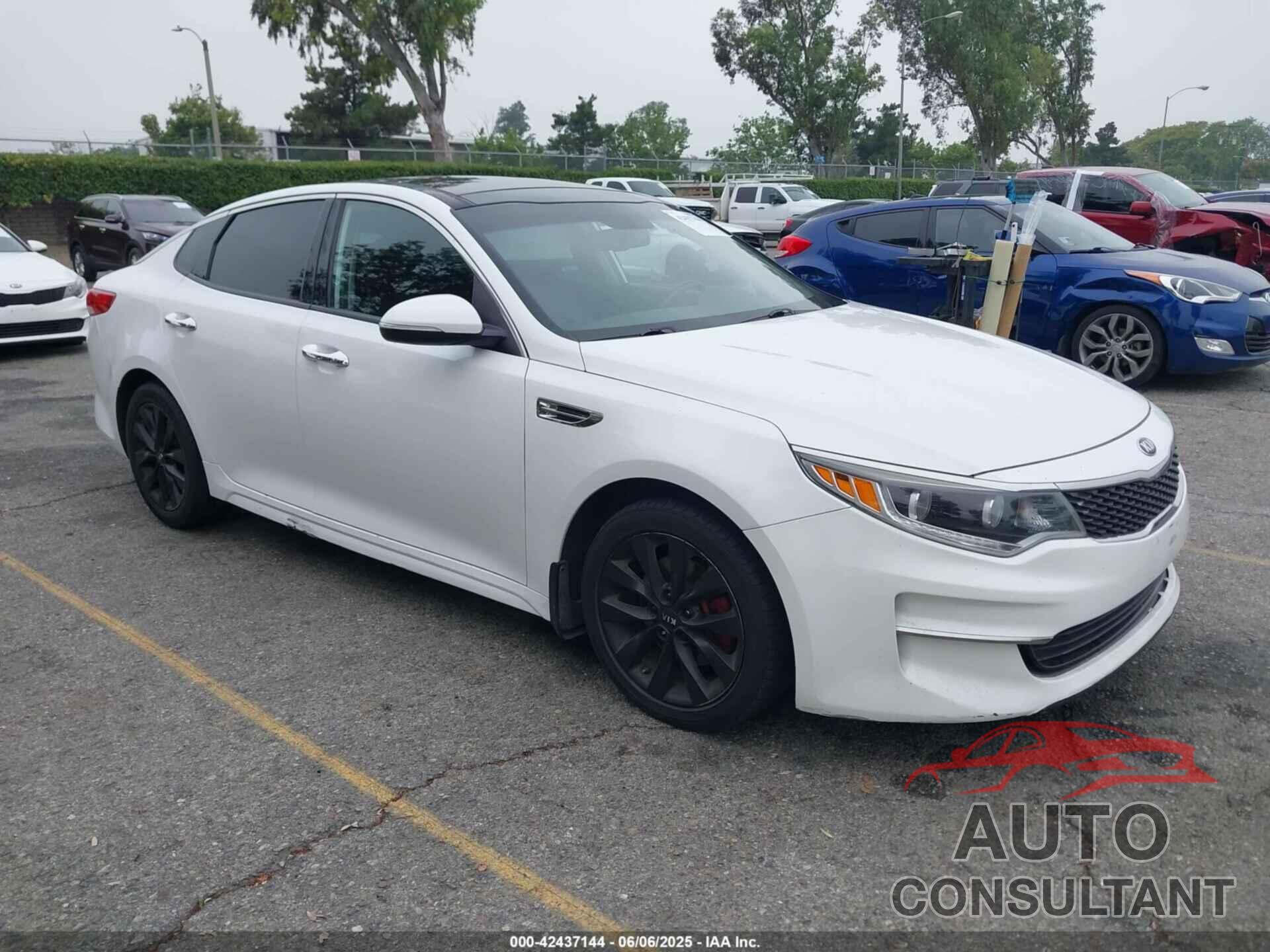 KIA OPTIMA 2016 - 5XXGU4L37GG078610