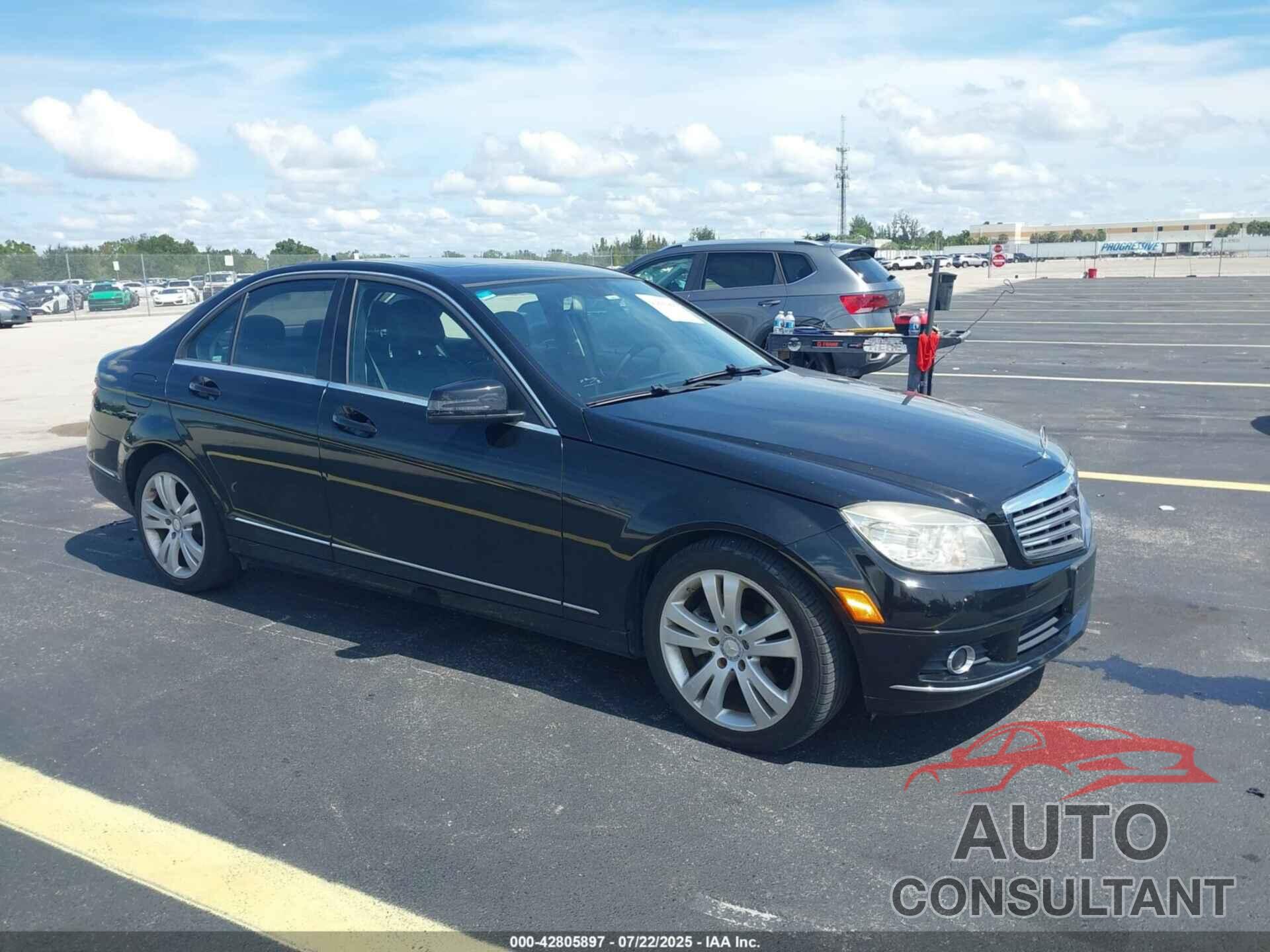 MERCEDES-BENZ C 300 2011 - WDDGF5EB1BR147209