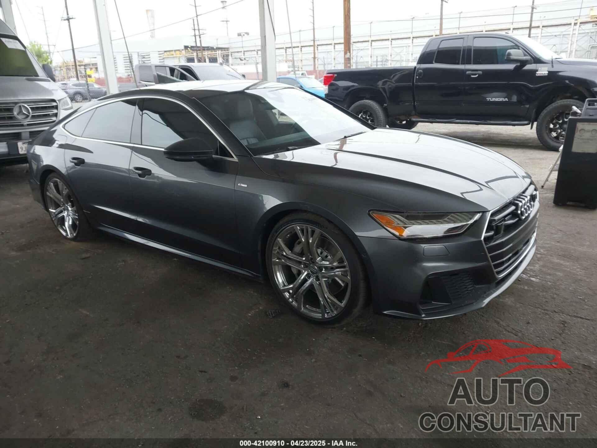 AUDI A7 2019 - WAUV2AF25KN022867
