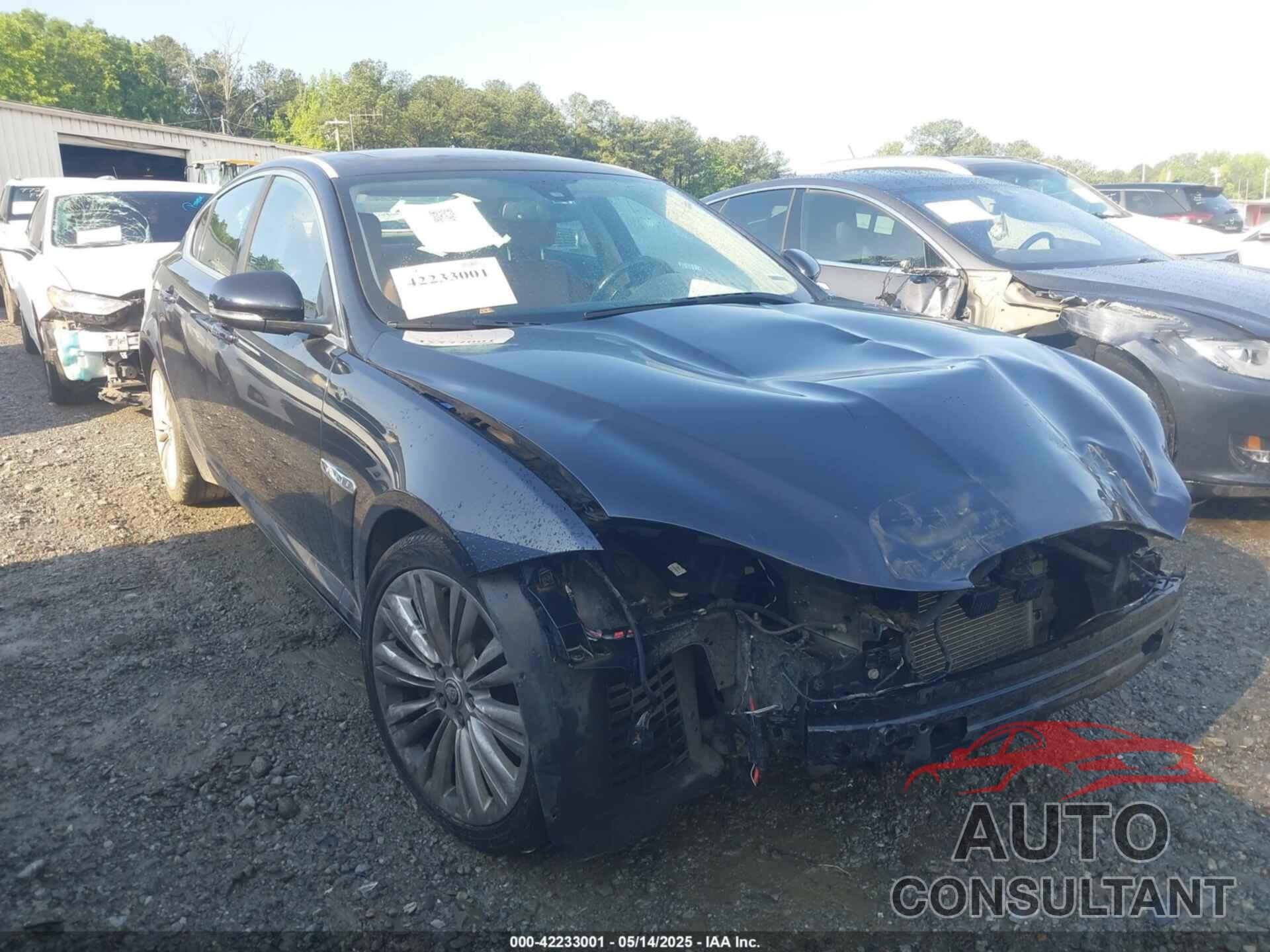 JAGUAR XF 2012 - SAJWA0HB3CLS26583