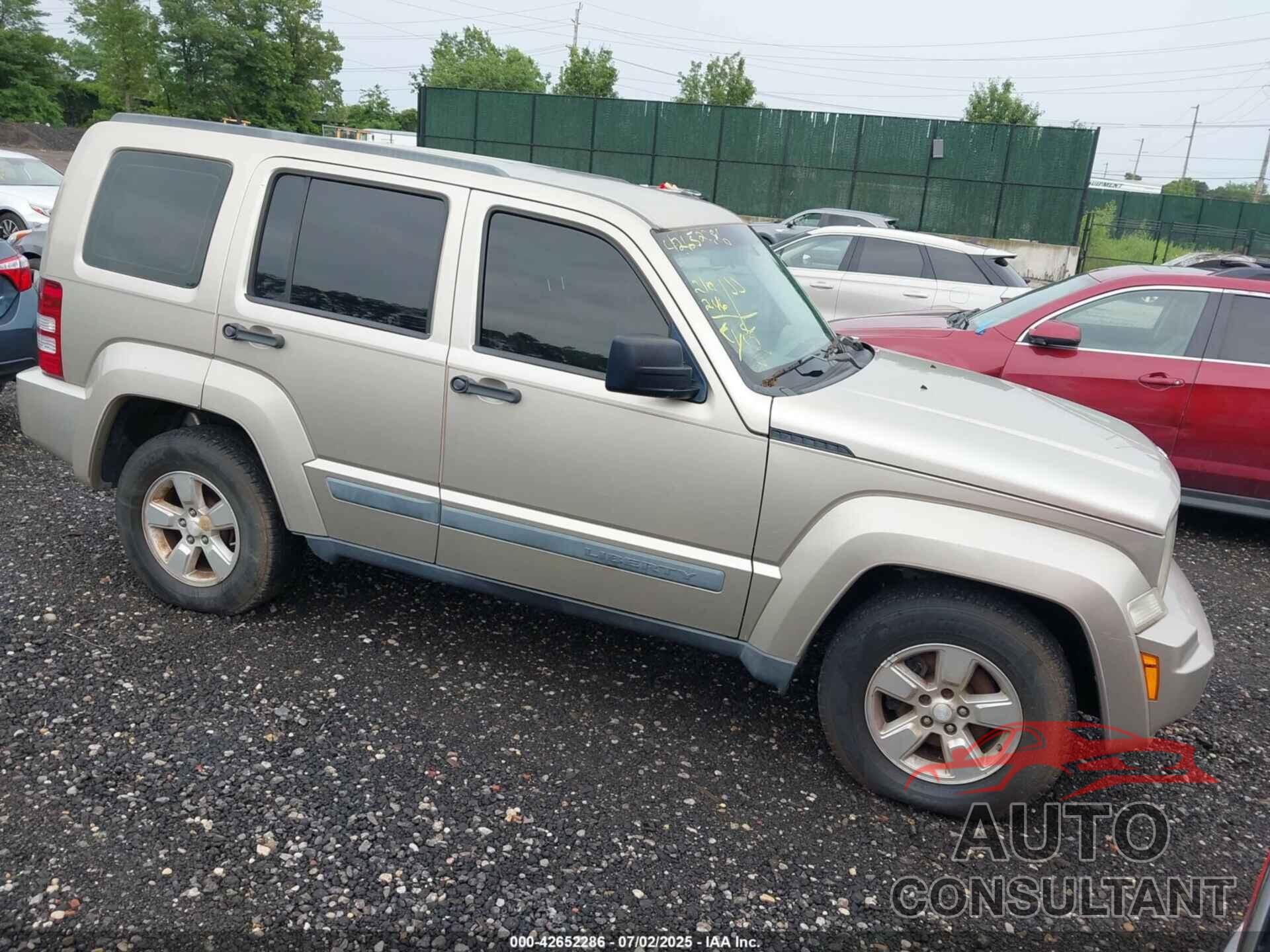 JEEP LIBERTY 2010 - 1J4PN2GK8AW115893