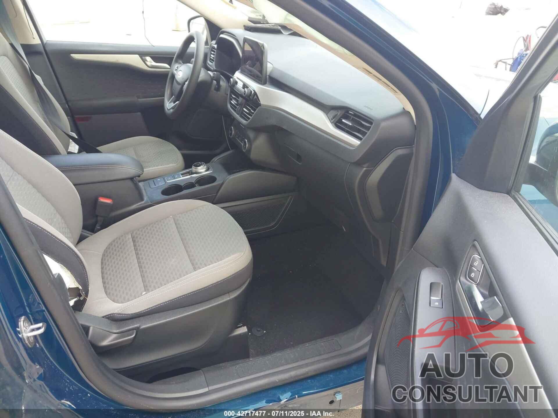 FORD ESCAPE 2020 - 1FMCU0G67LUB01931