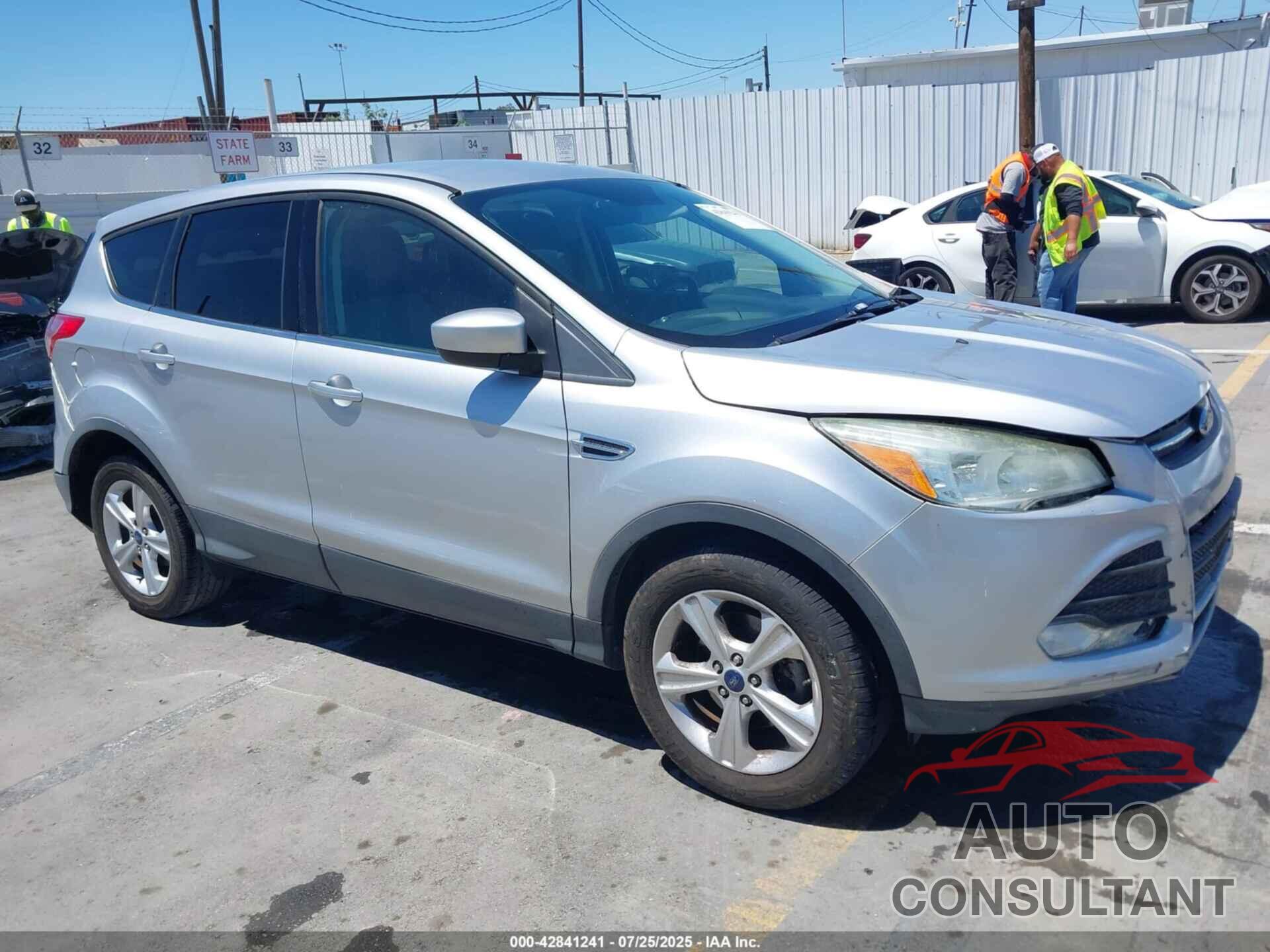 FORD ESCAPE 2014 - 1FMCU0GX5EUB81712