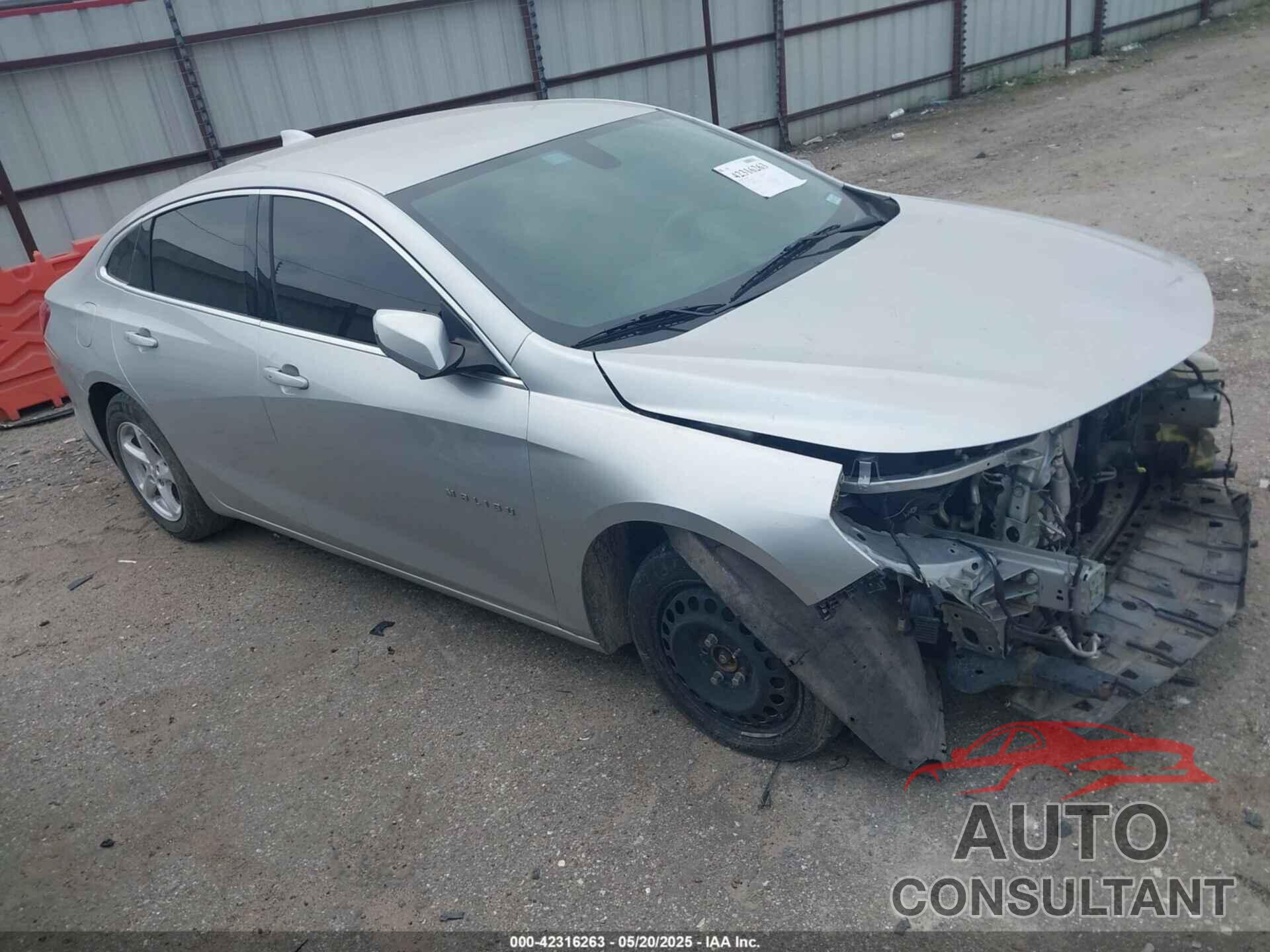 CHEVROLET MALIBU 2018 - 1G1ZD5ST2JF130353