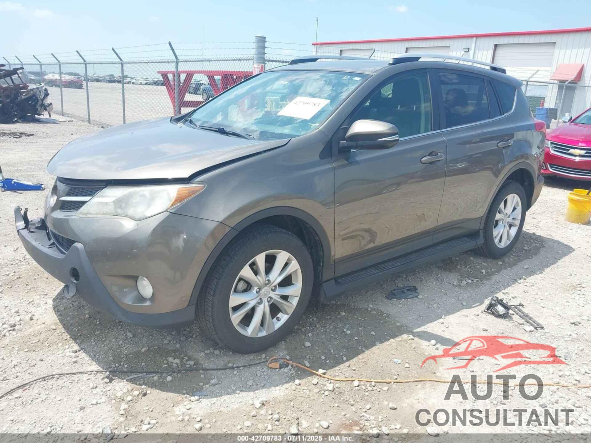 TOYOTA RAV4 2015 - JTMDFREV8FD107730