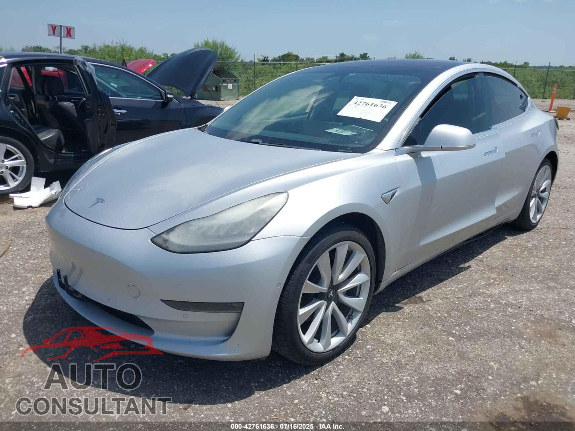 TESLA MODEL 3 2018 - 5YJ3E1EA1JF048664