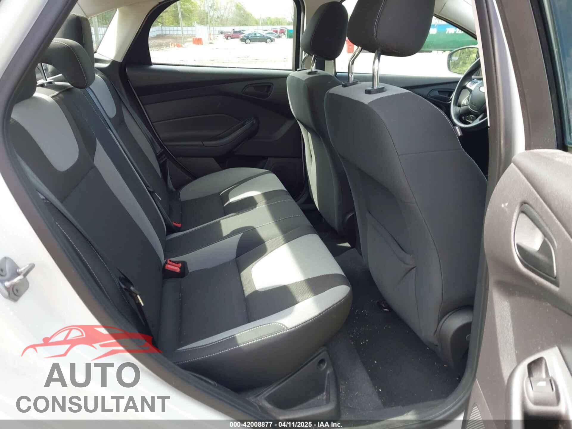 FORD FOCUS 2012 - 1FAHP3F2XCL122141