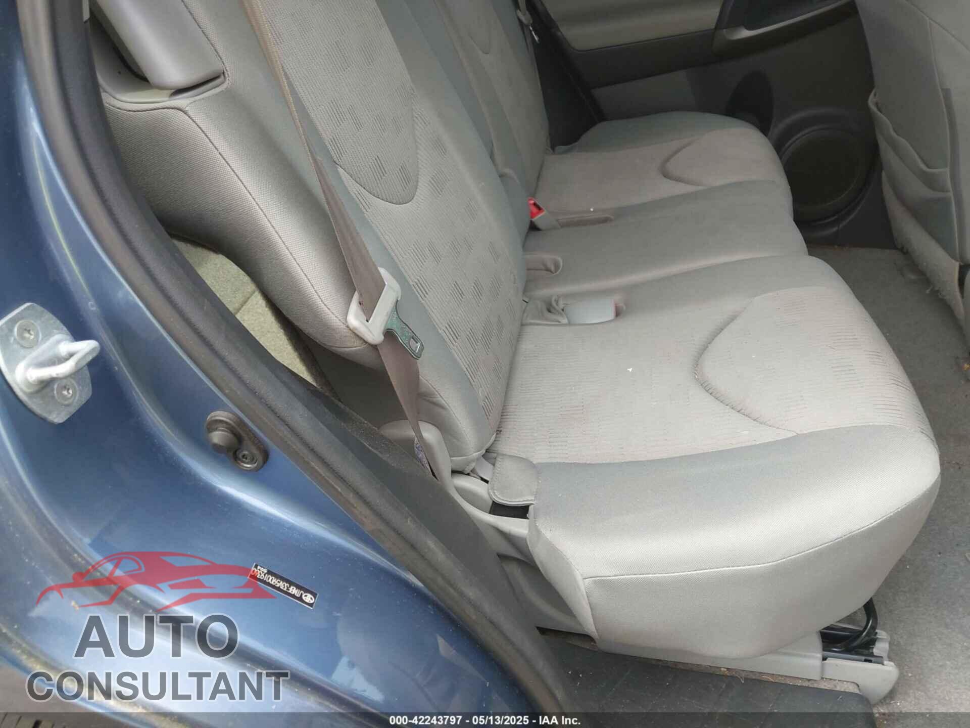 TOYOTA RAV4 2009 - JTMBF33V59D019360