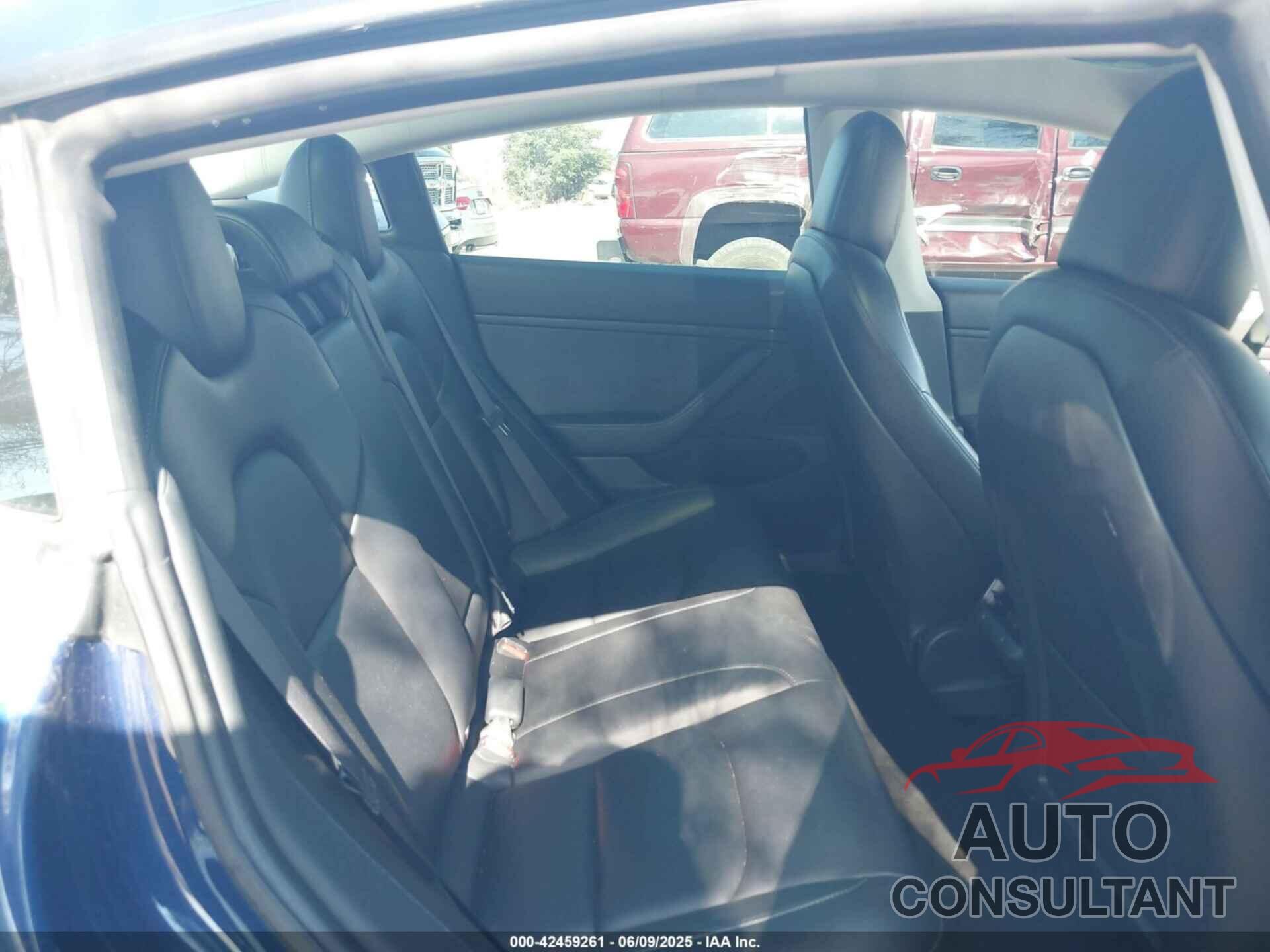 TESLA MODEL 3 2019 - 5YJ3E1EA7KF308860