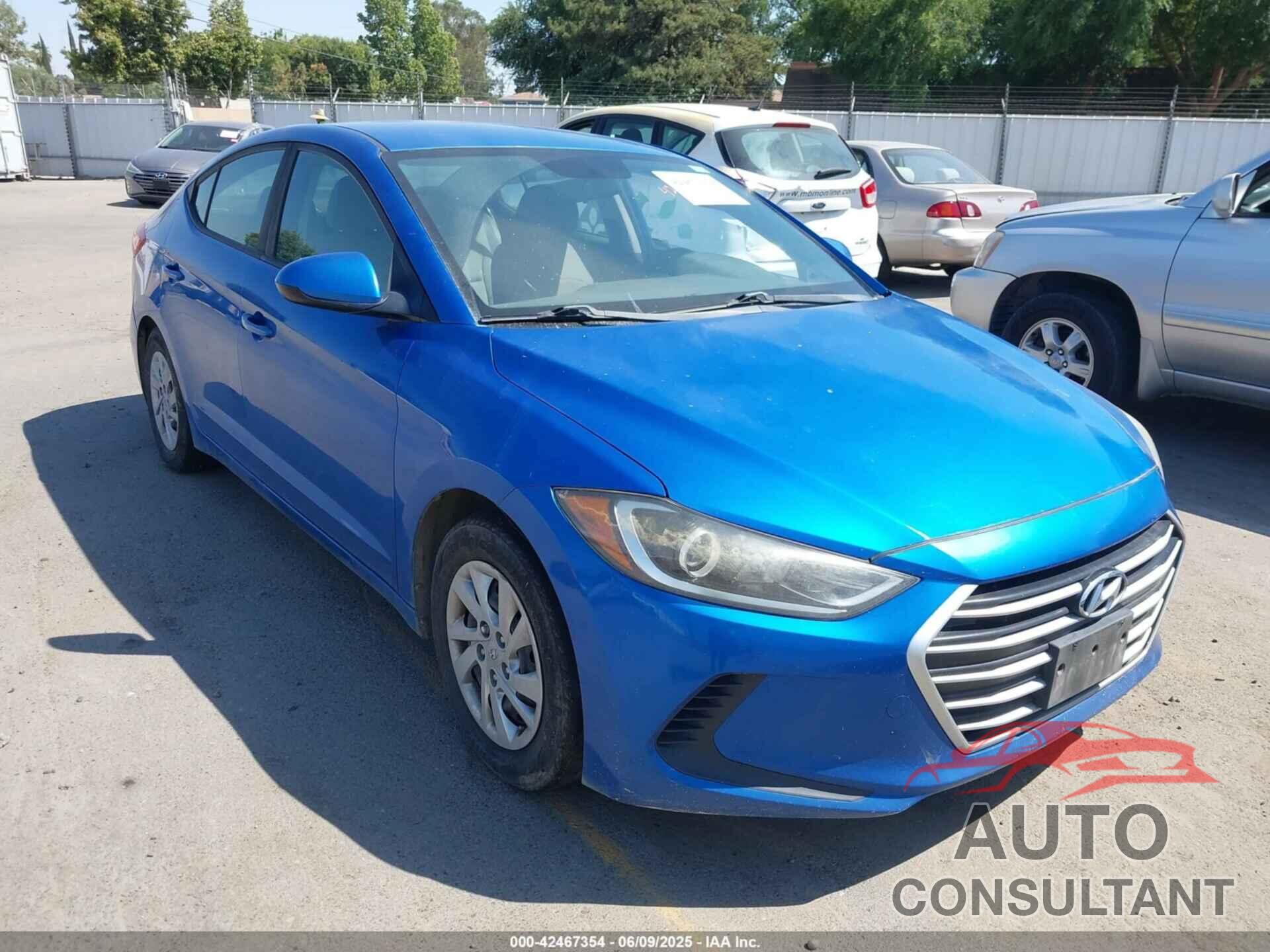 HYUNDAI ELANTRA 2017 - KMHD74LF6HU085902