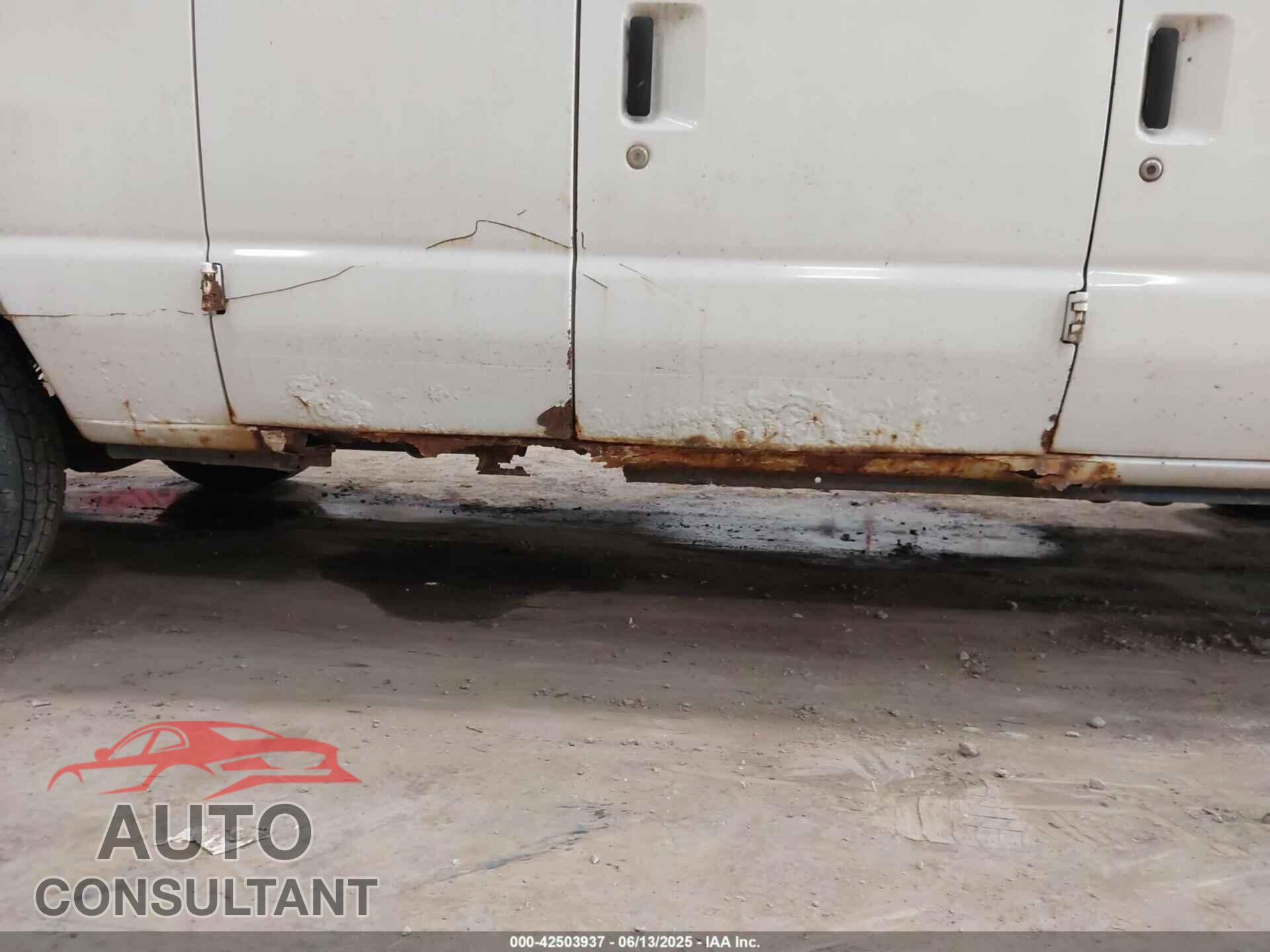 FORD E-150 2013 - 1FTNE1EW6DDA04241