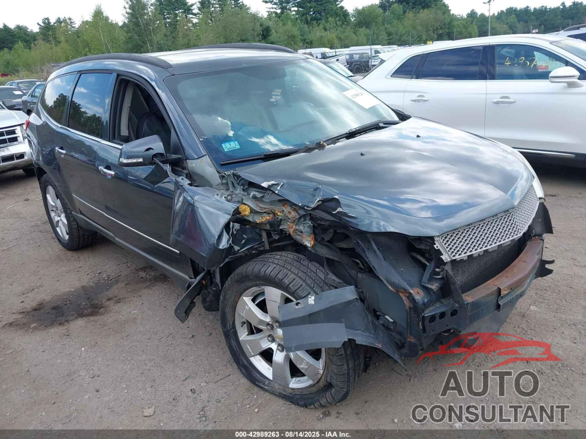 CHEVROLET TRAVERSE 2011 - 1GNKVLEDXBJ124756