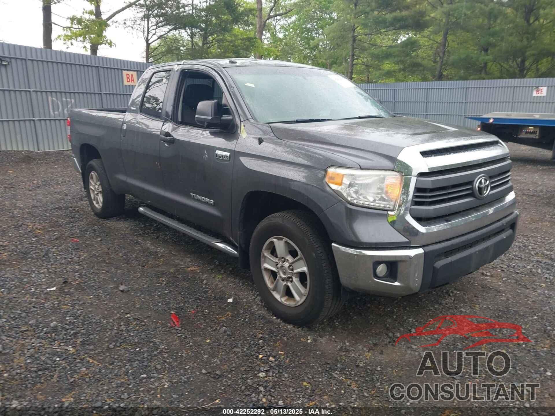 TOYOTA TUNDRA 2015 - 5TFUY5F11FX457293