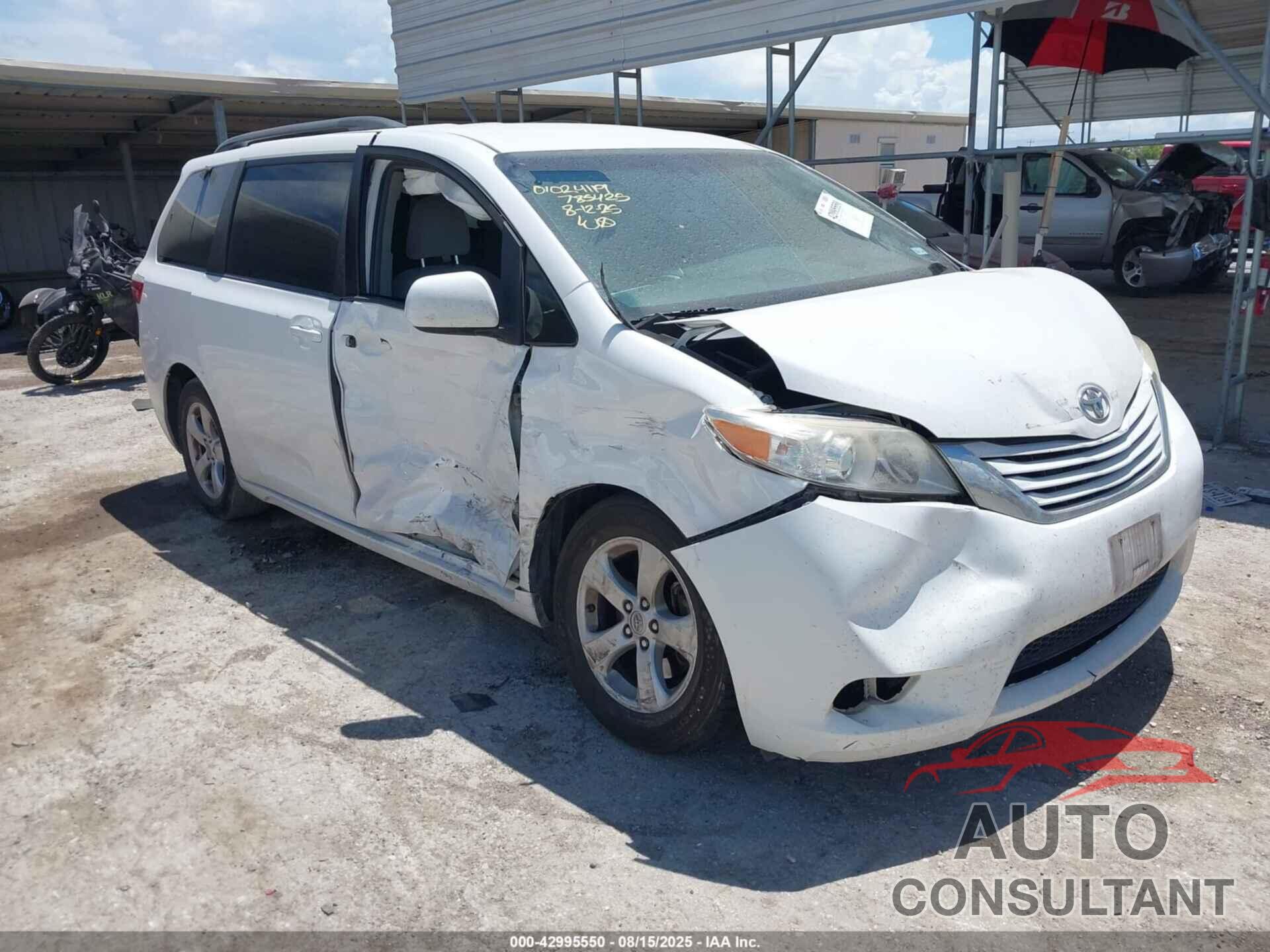 TOYOTA SIENNA 2017 - 5TDKZ3DC2HS785425