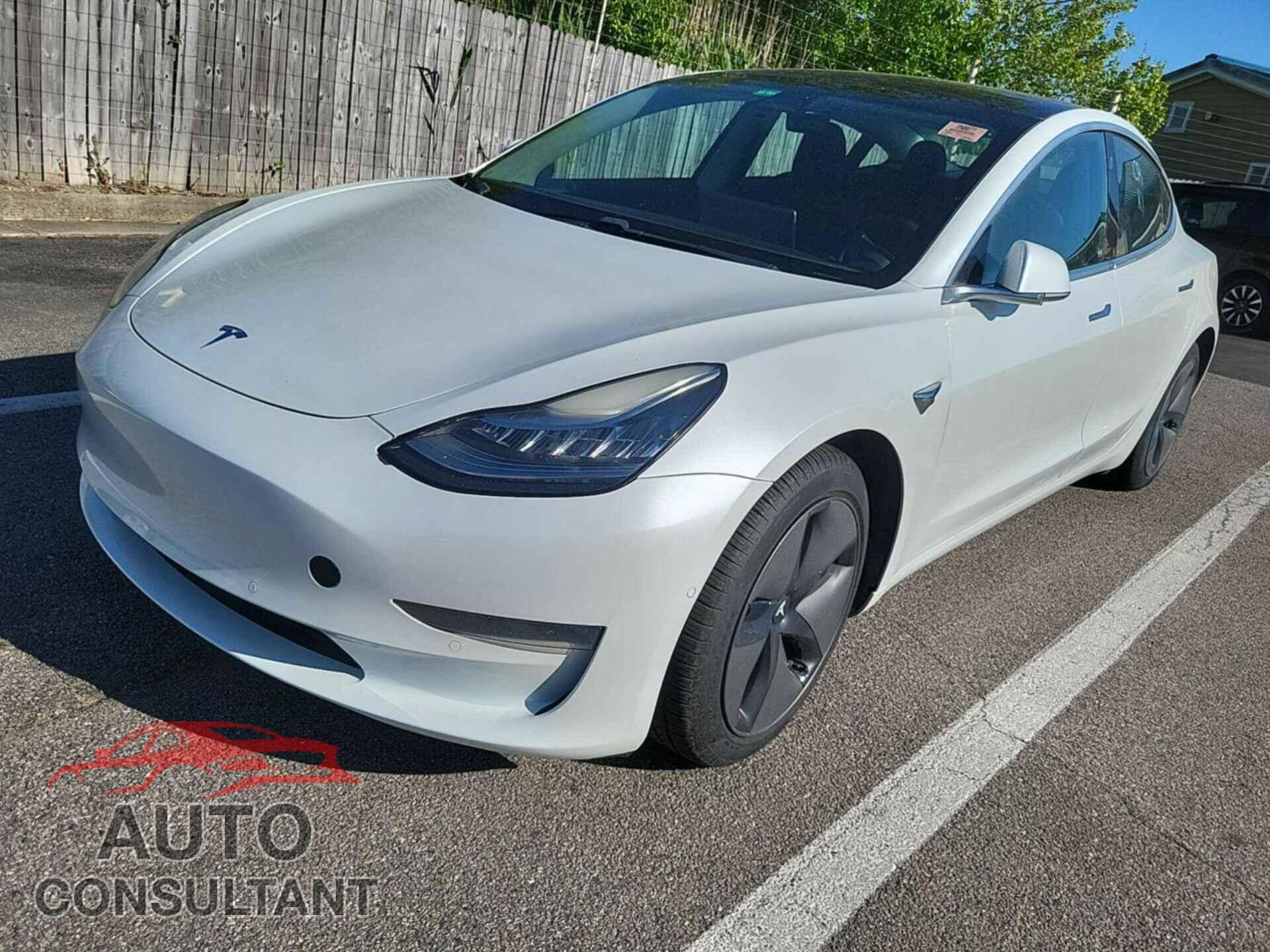 TESLA MODEL 3 2020 - 5YJ3E1EB7LF637357