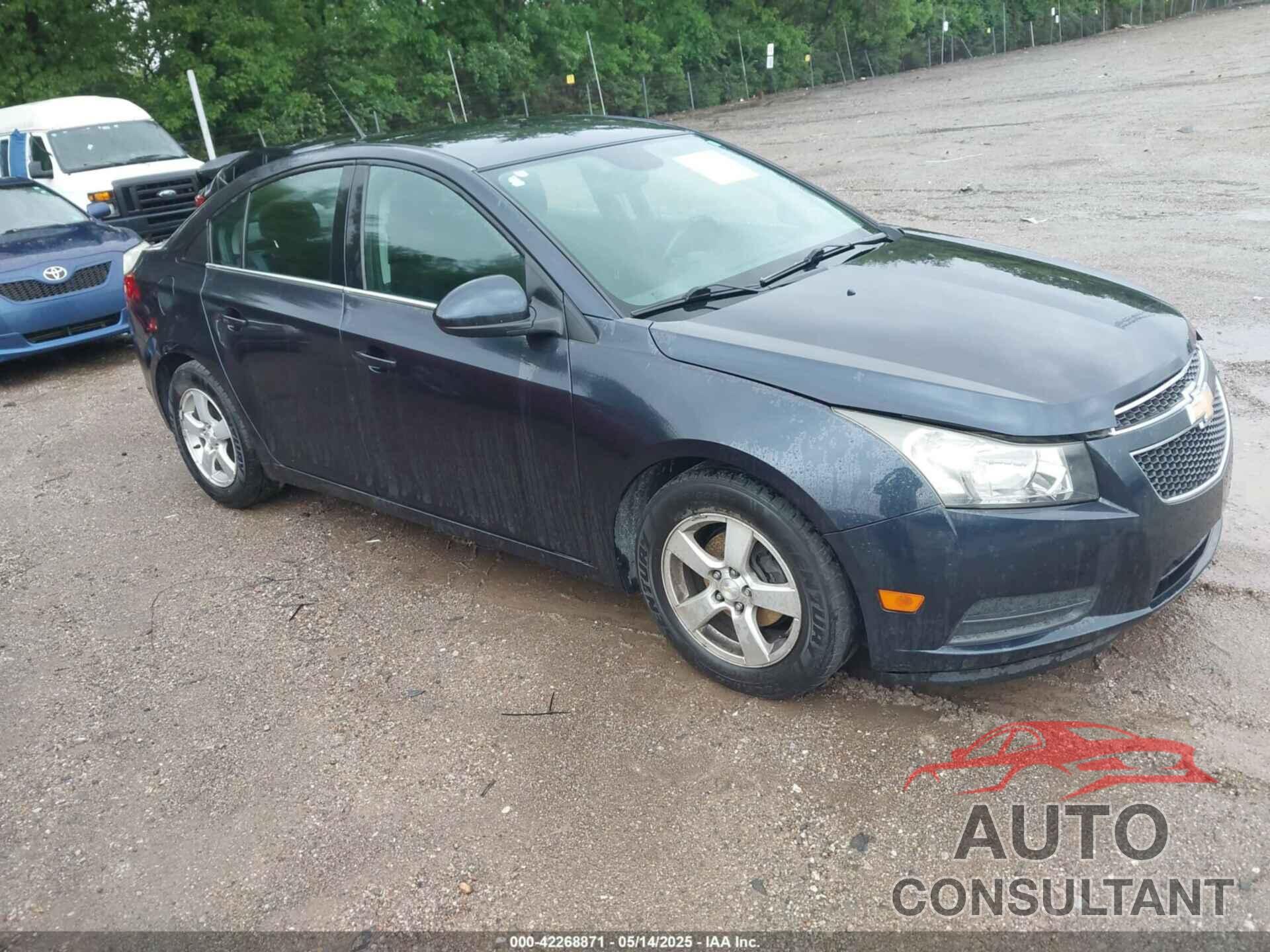 CHEVROLET CRUZE 2014 - 1G1PC5SB3E7117869