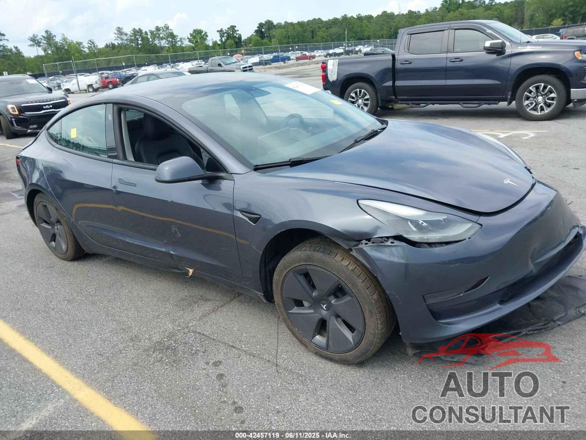 TESLA MODEL 3 2023 - 5YJ3E1EA1PF449575