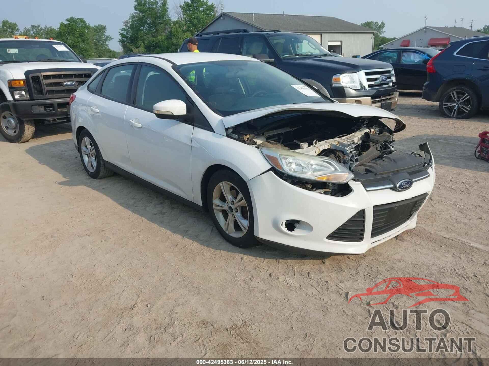 FORD FOCUS 2014 - 1FADP3F24EL234726