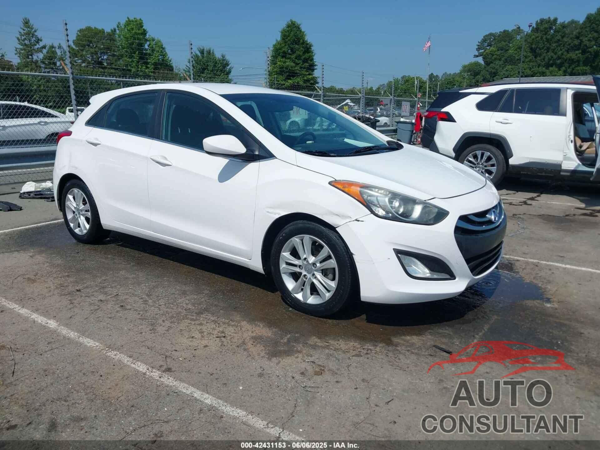 HYUNDAI ELANTRA GT 2013 - KMHD35LE0DU088118