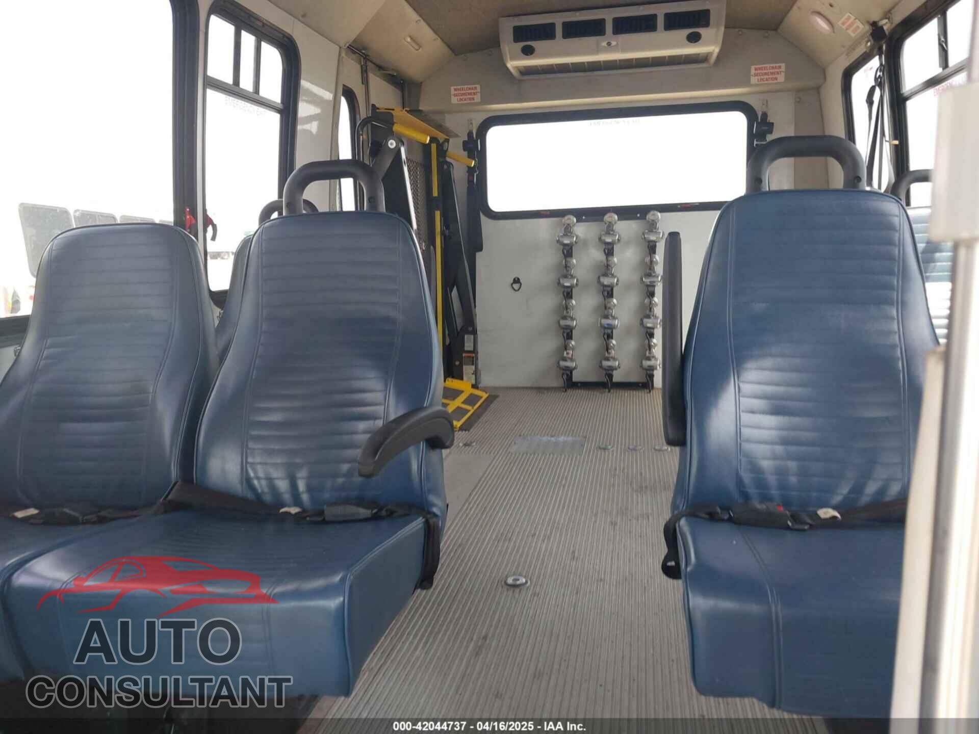 FORD E-450 CUTAWAY 2019 - 1FDFE4FSXKDC31023