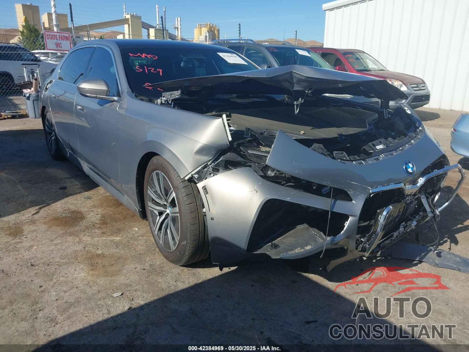 BMW I7 2024 - WBY43EJ00RCR66802