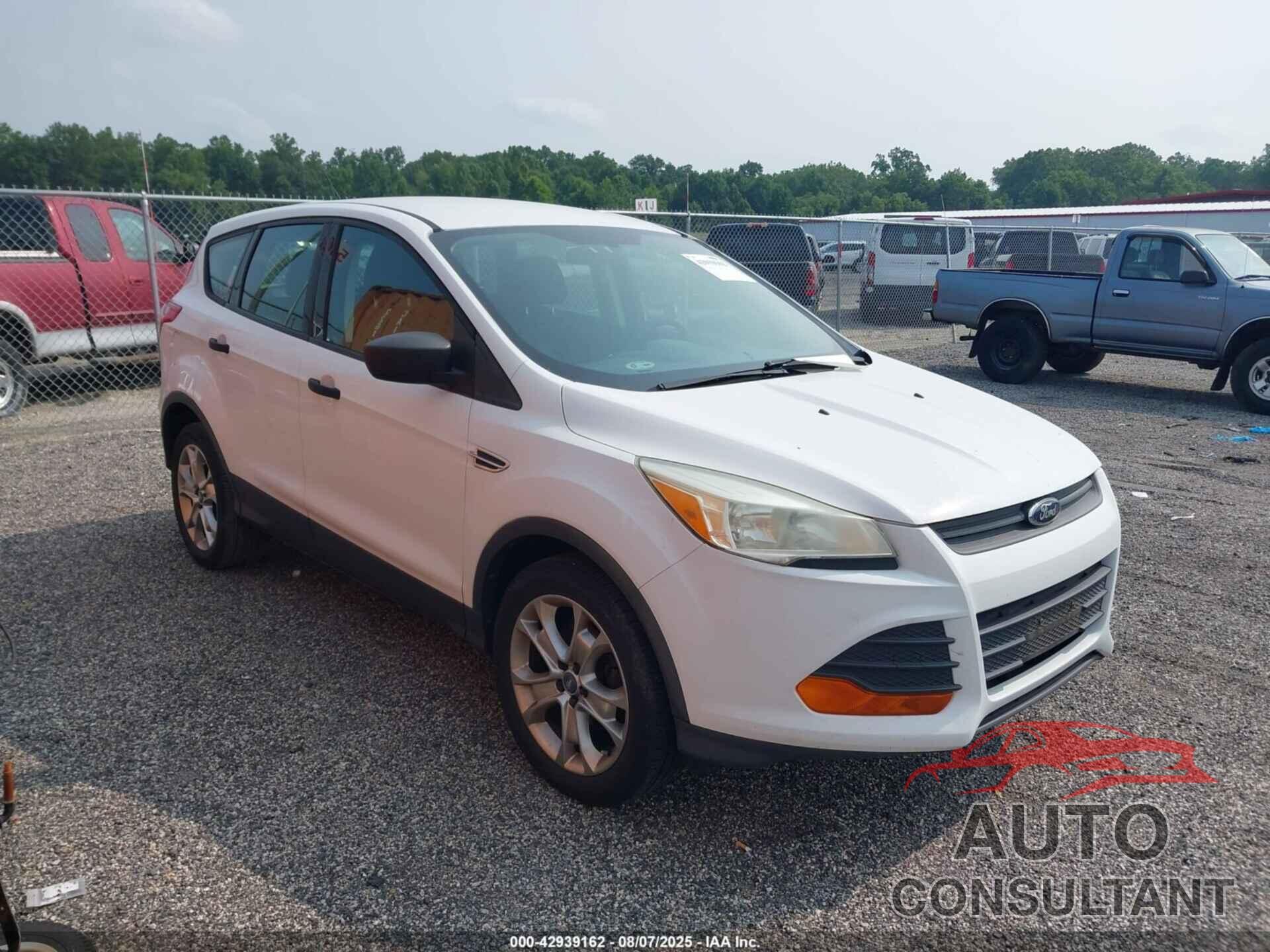 FORD ESCAPE 2013 - 1FMCU0F78DUC09521