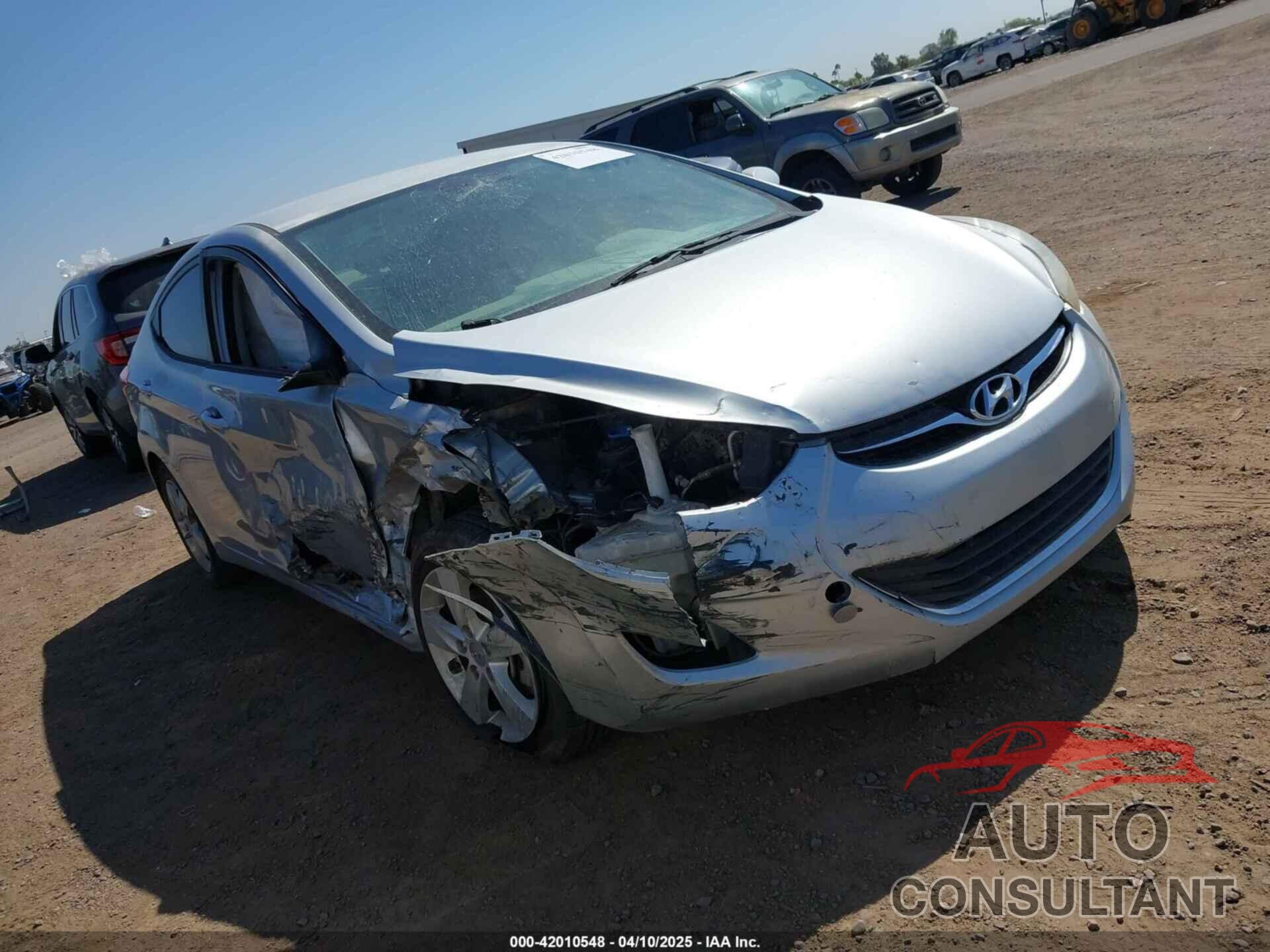 HYUNDAI ELANTRA 2013 - 5NPDH4AE9DH246646