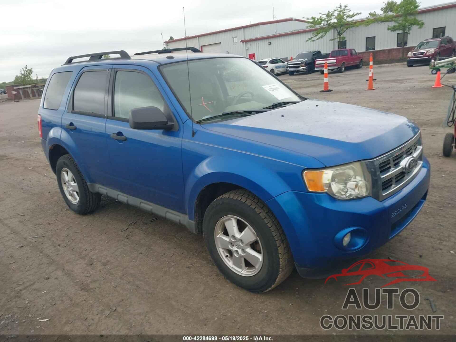 FORD ESCAPE 2011 - 1FMCU0D74BKA13877