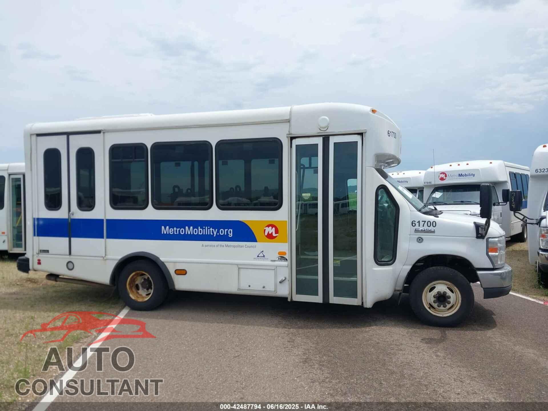 FORD E-450 CUTAWAY 2019 - 1FDFE4FS3KDC32045