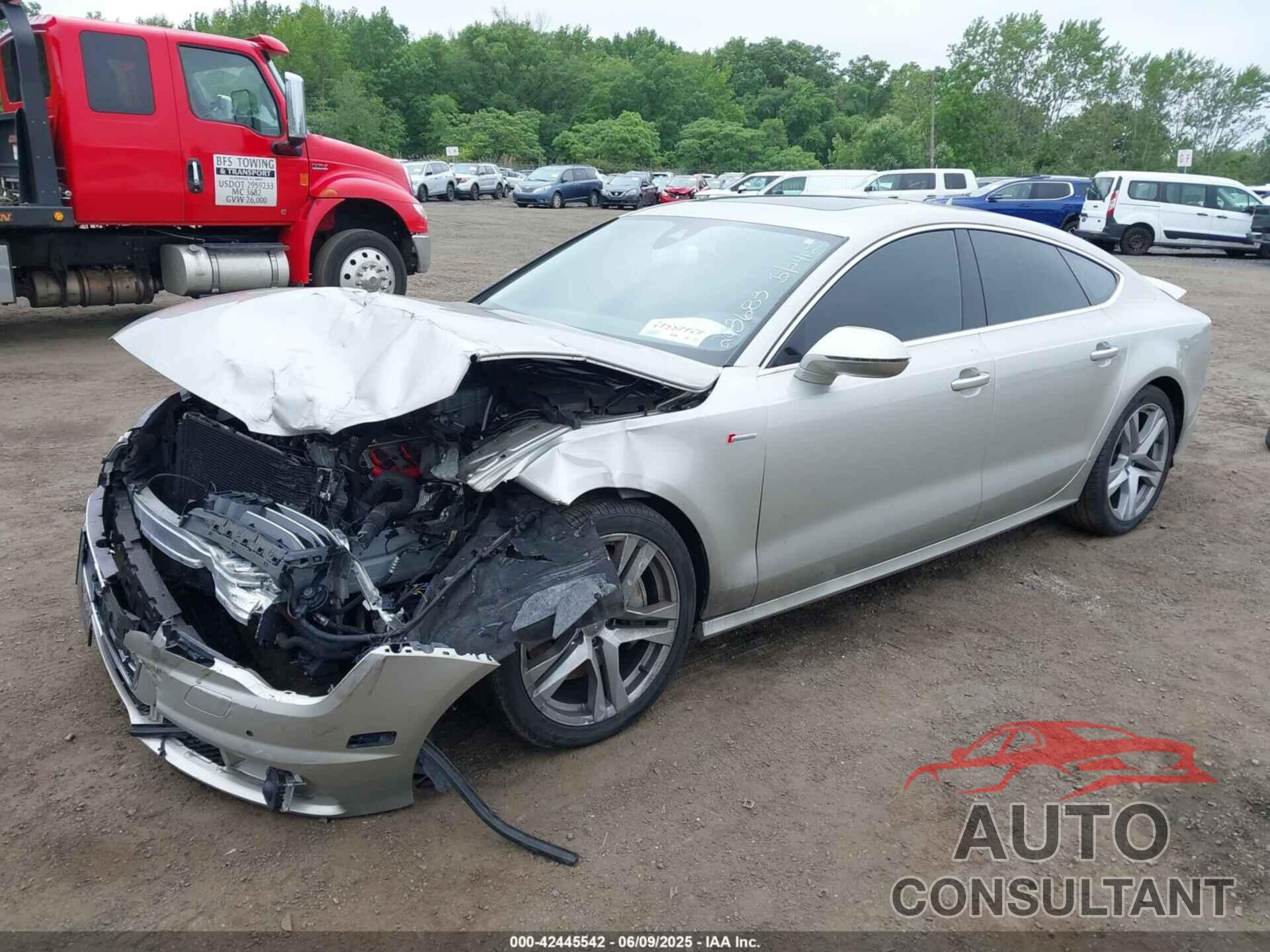 AUDI A7 2017 - WAUW2AFC8HN085614