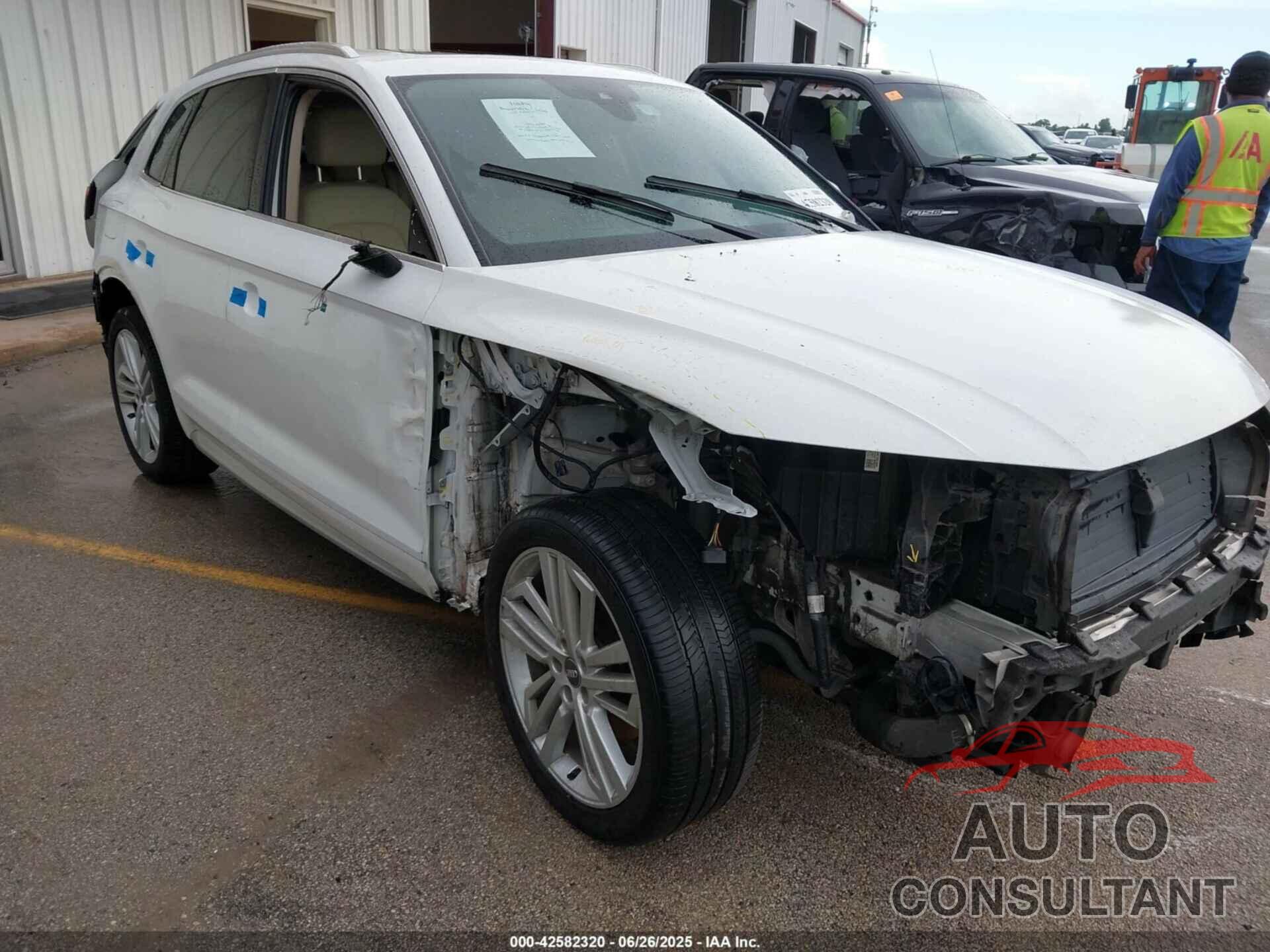 AUDI Q5 2018 - WA1BNAFY7J2010781