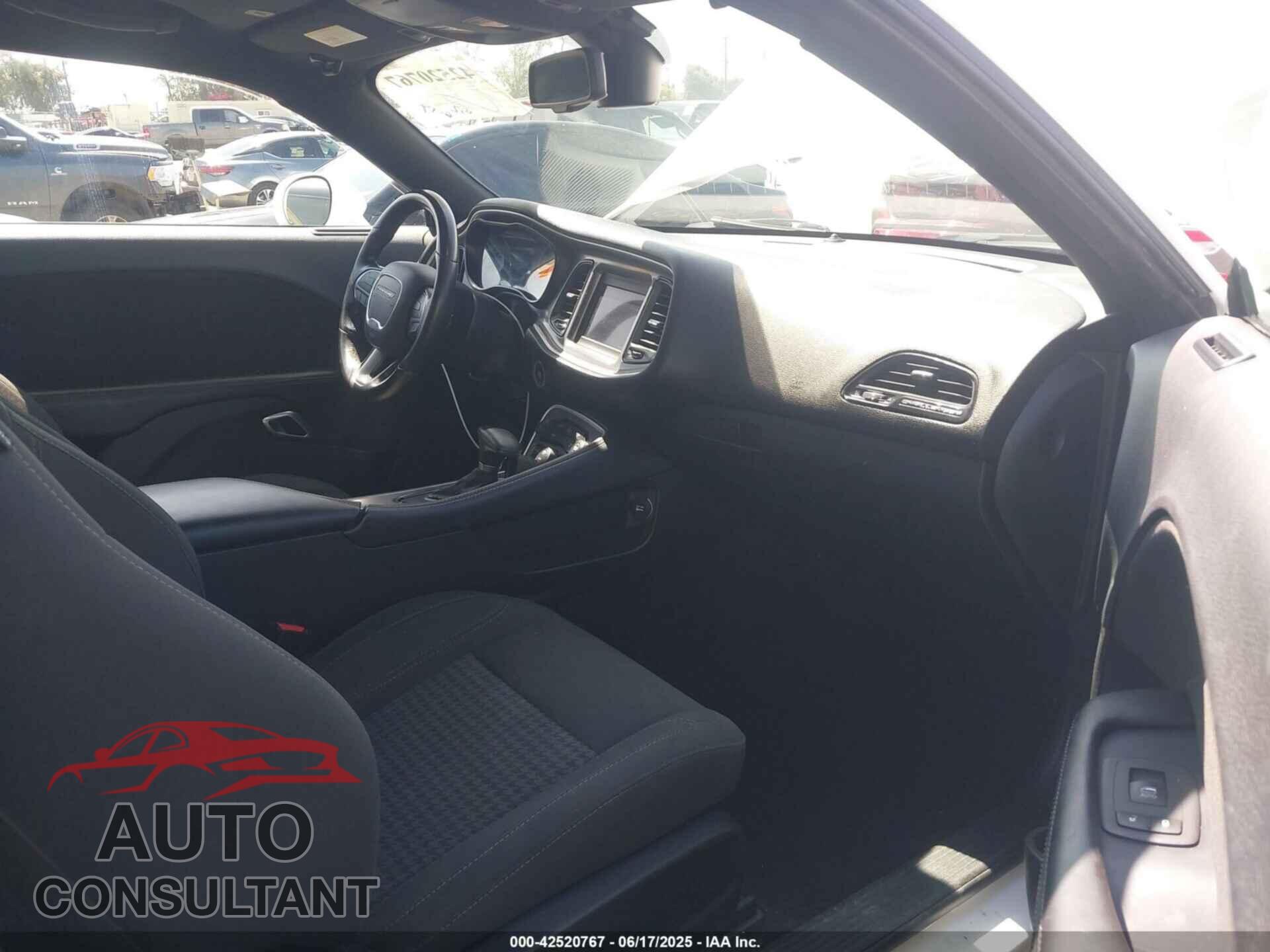 DODGE CHALLENGER 2019 - 2C3CDZAG6KH680135