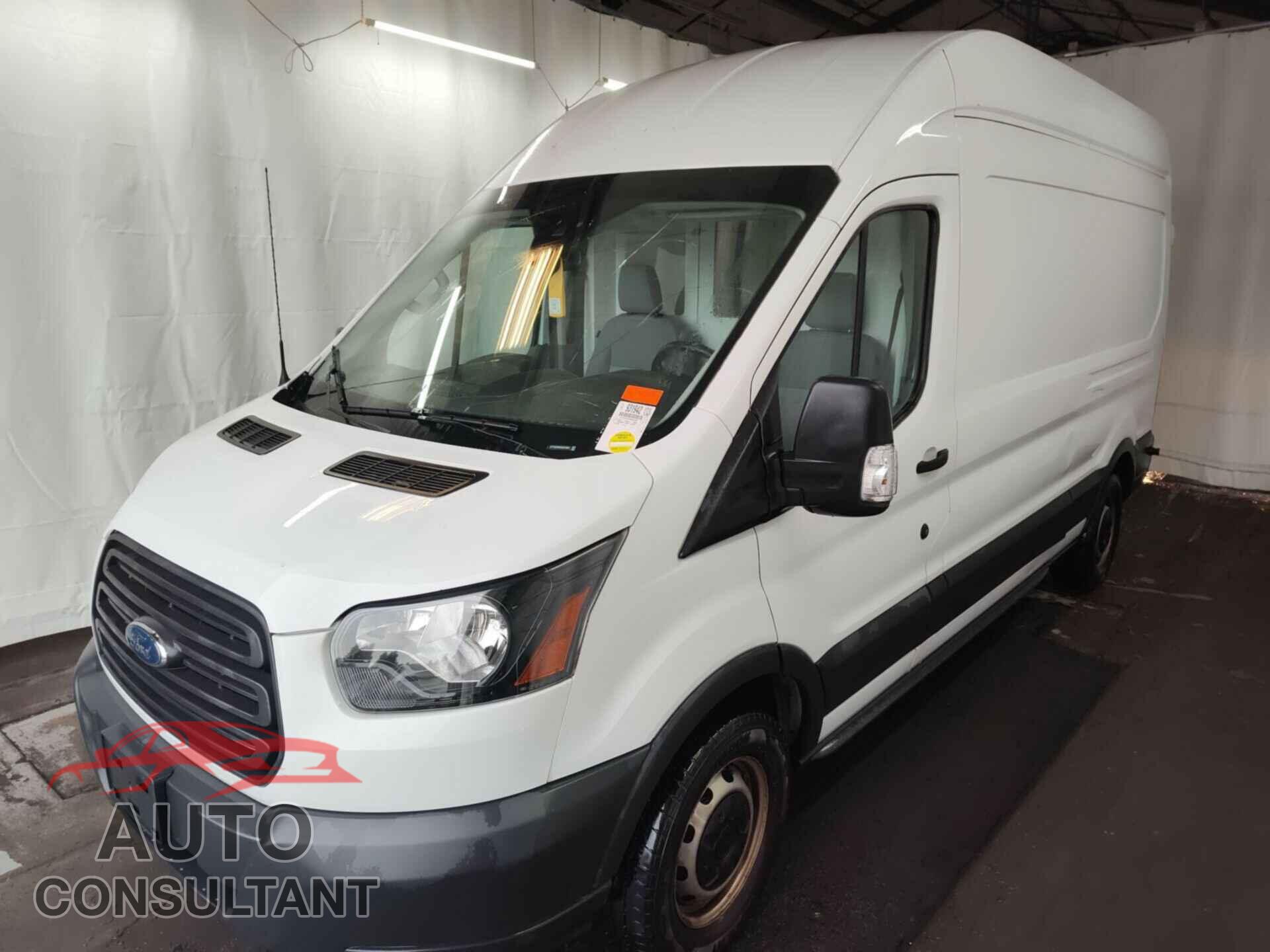 FORD TRANSIT 2017 - 1FTYR2XM3HKB18931